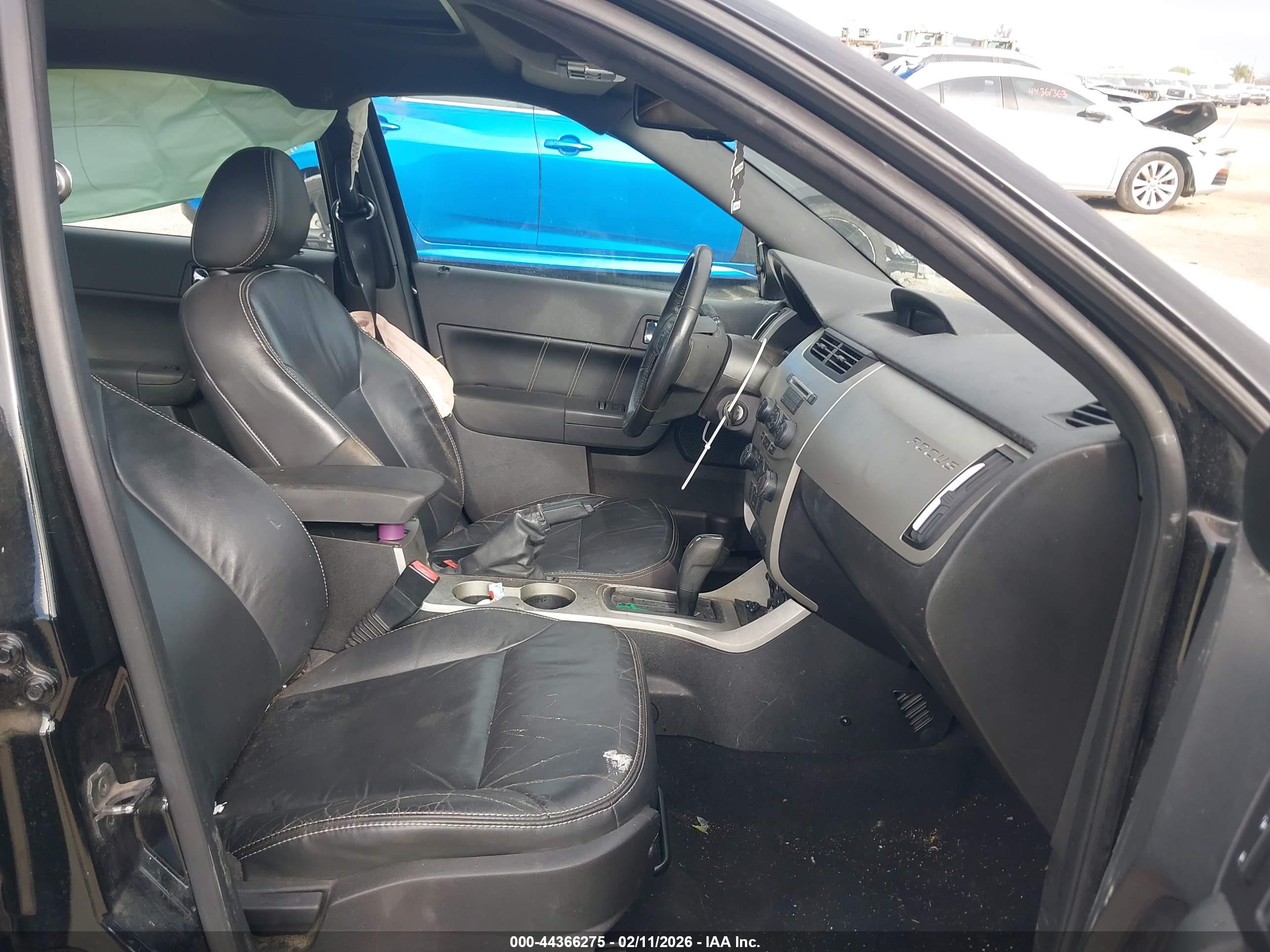 FORD FOCUS image 5