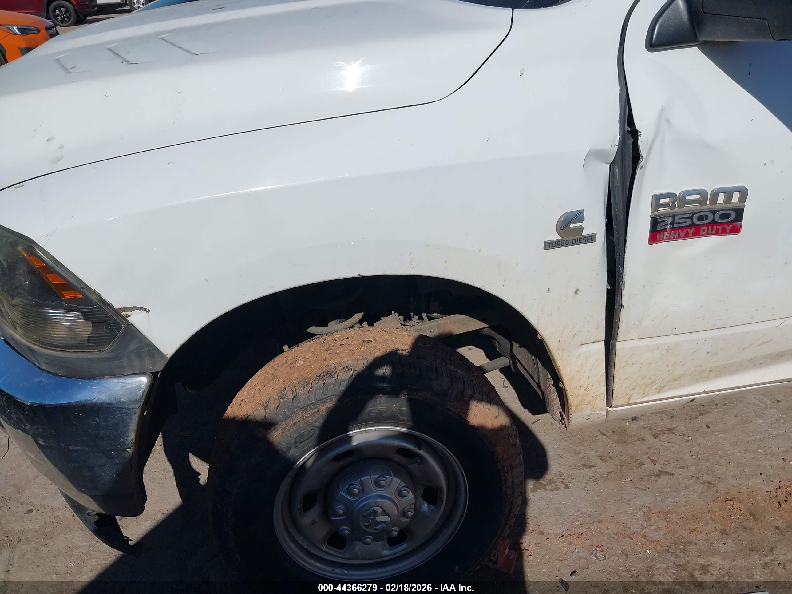 DODGE RAM image 6