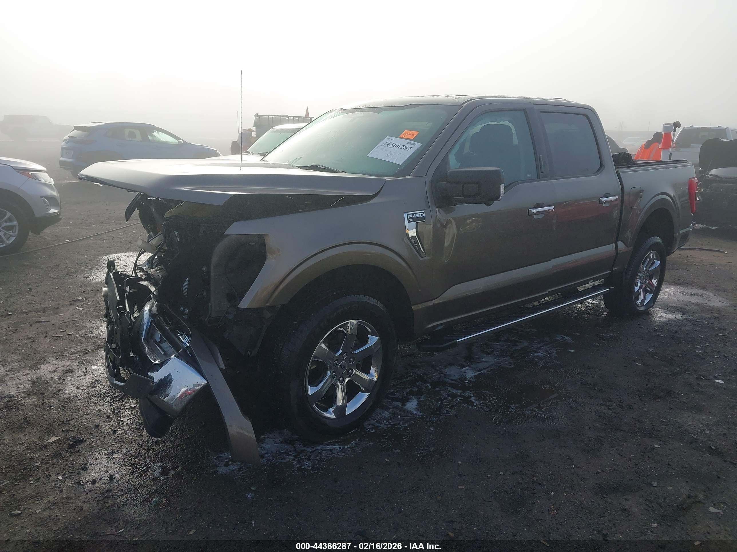 FORD F-150 image 2