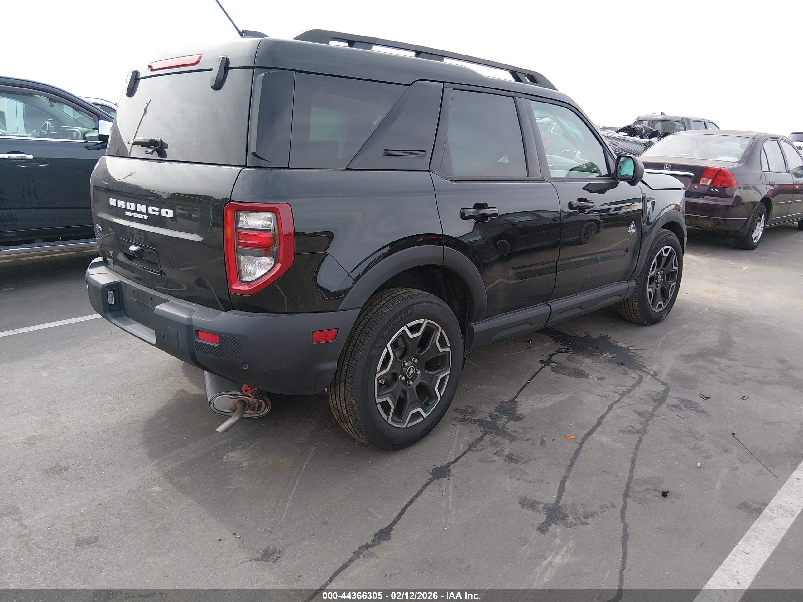 FORD BRONCO image 4