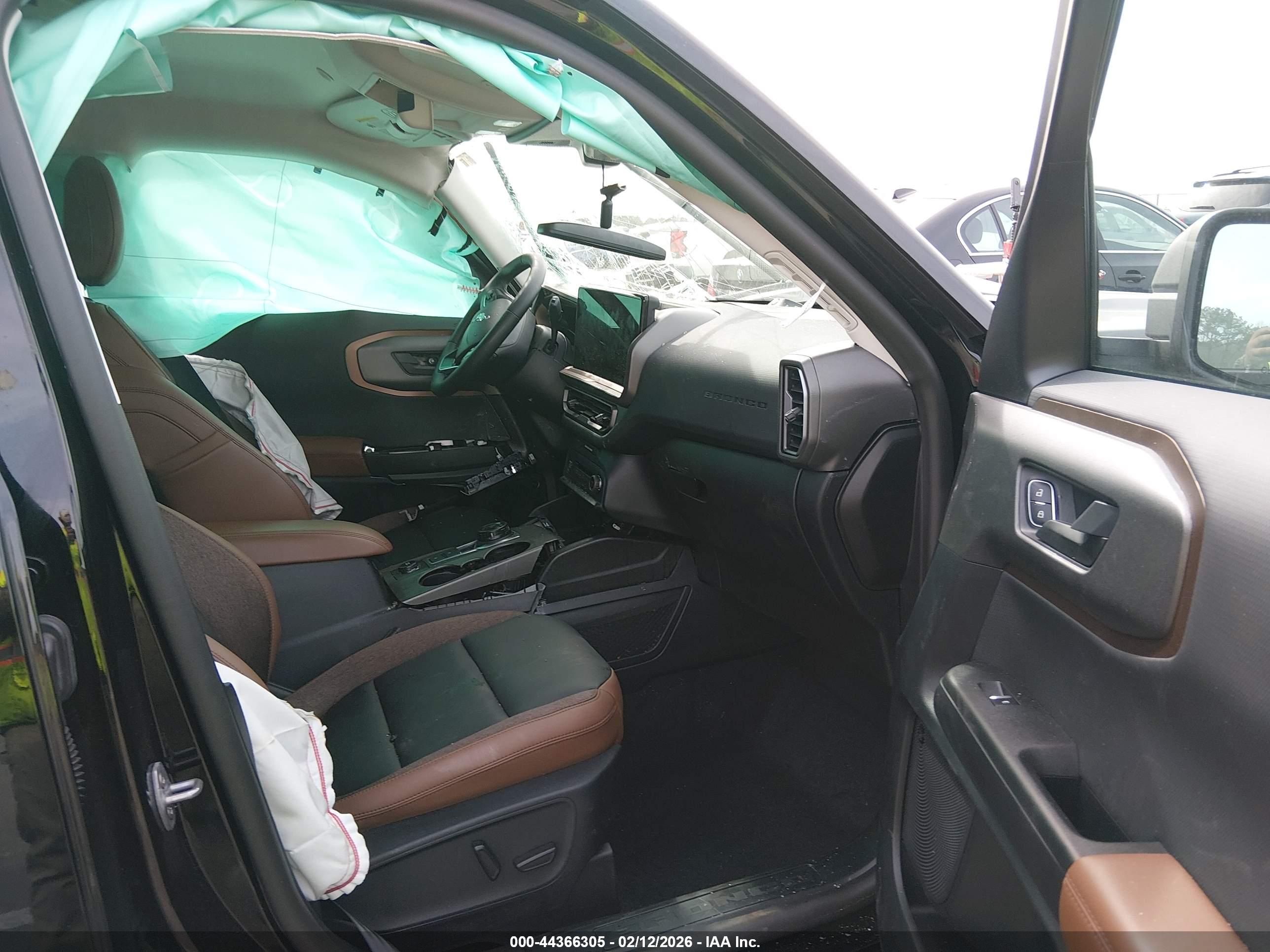 FORD BRONCO image 5