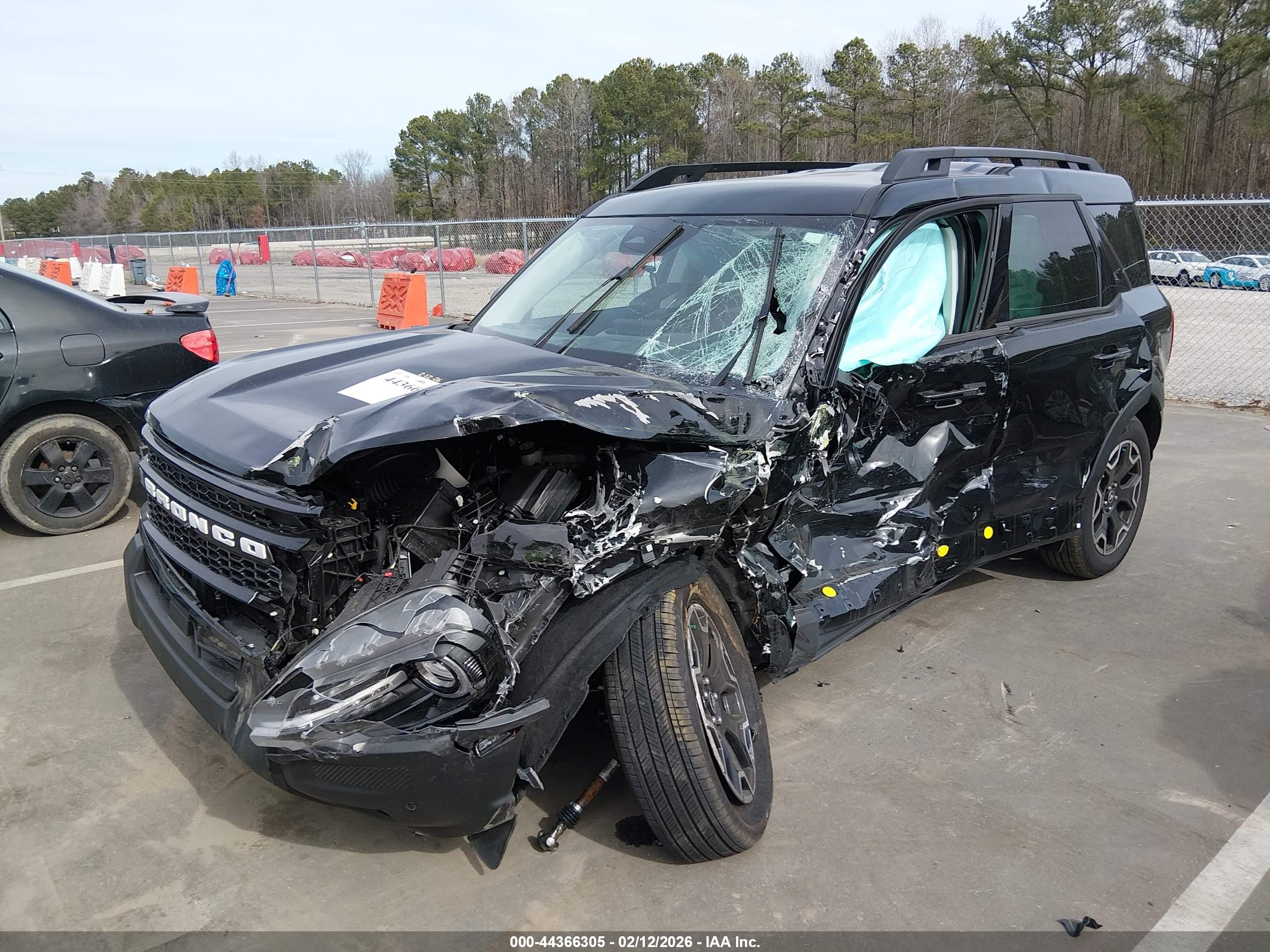 FORD BRONCO image 6