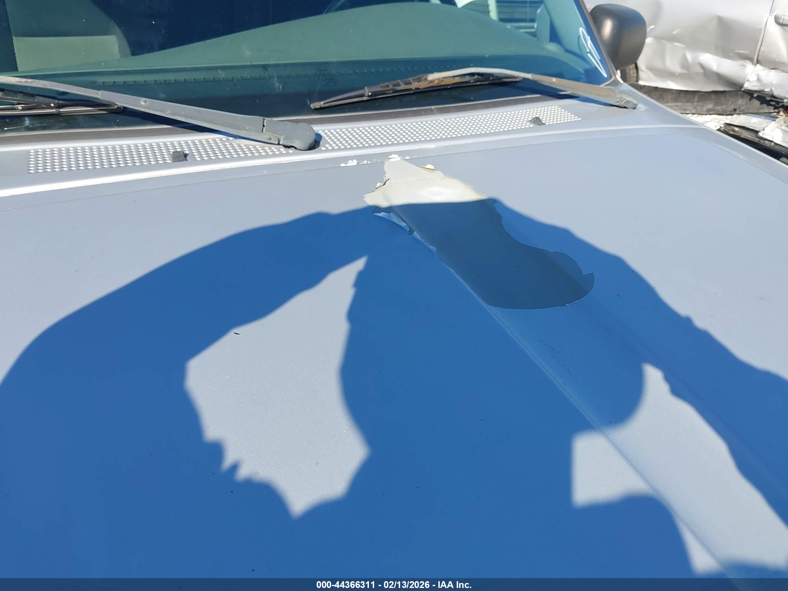 FORD RANGER image 6