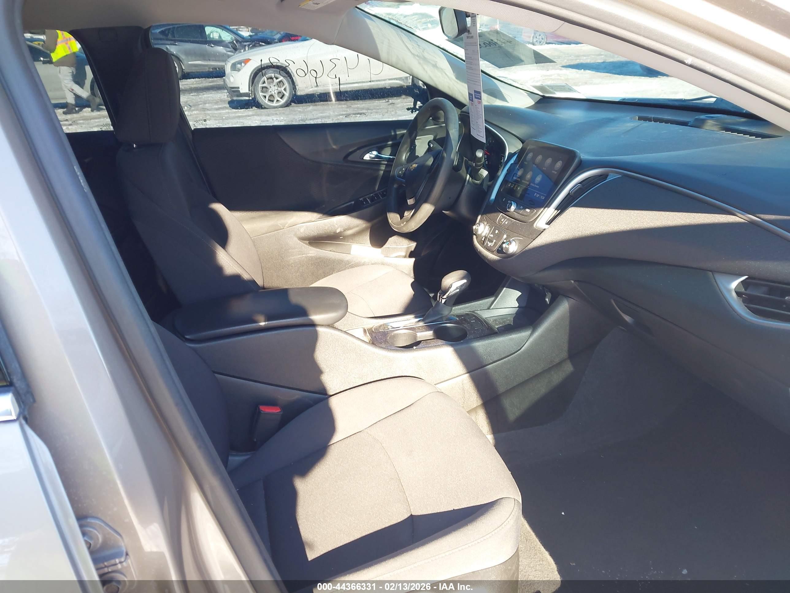 CHEVROLET MALIBU image 5
