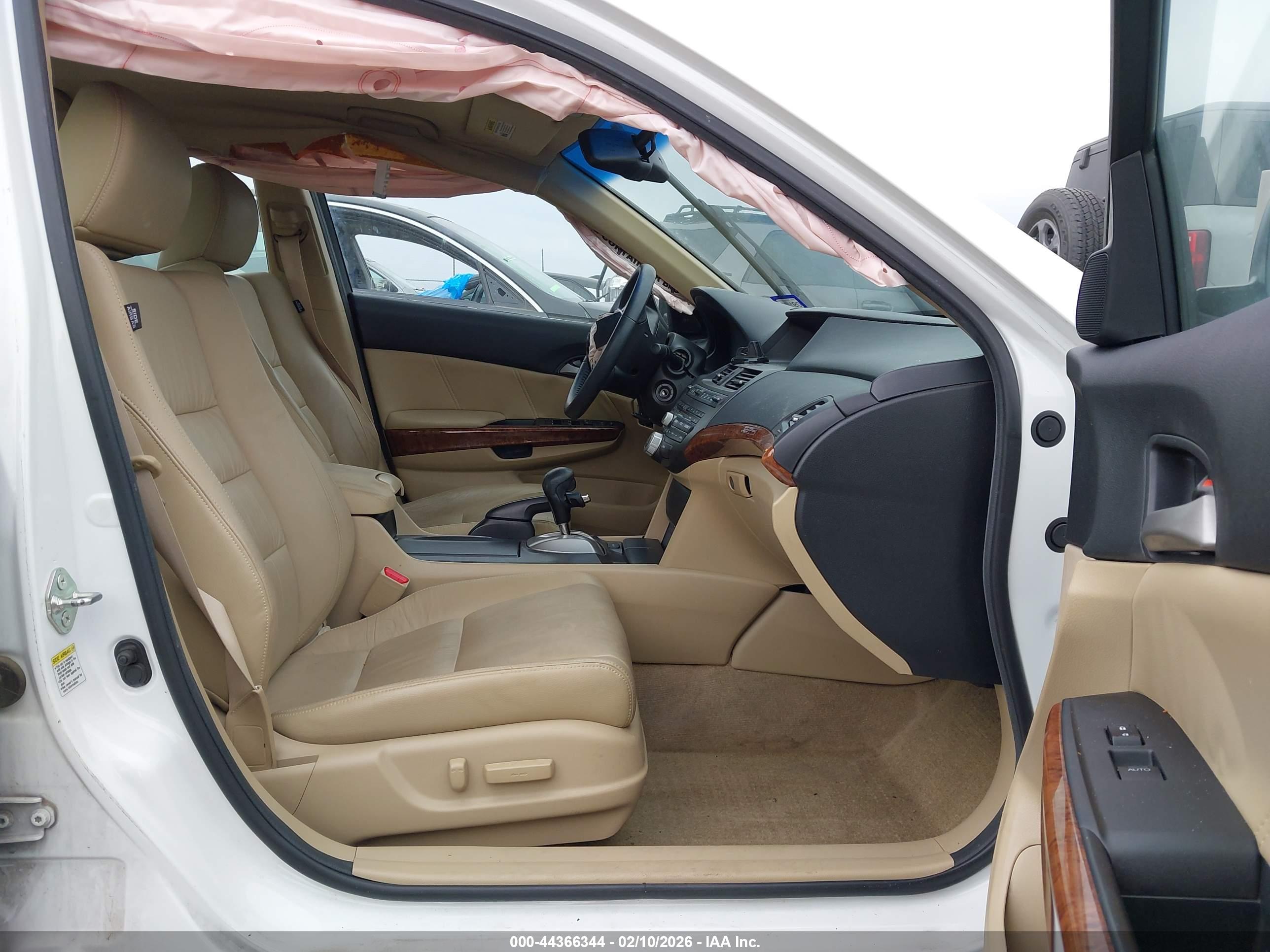 HONDA ACCORD image 5