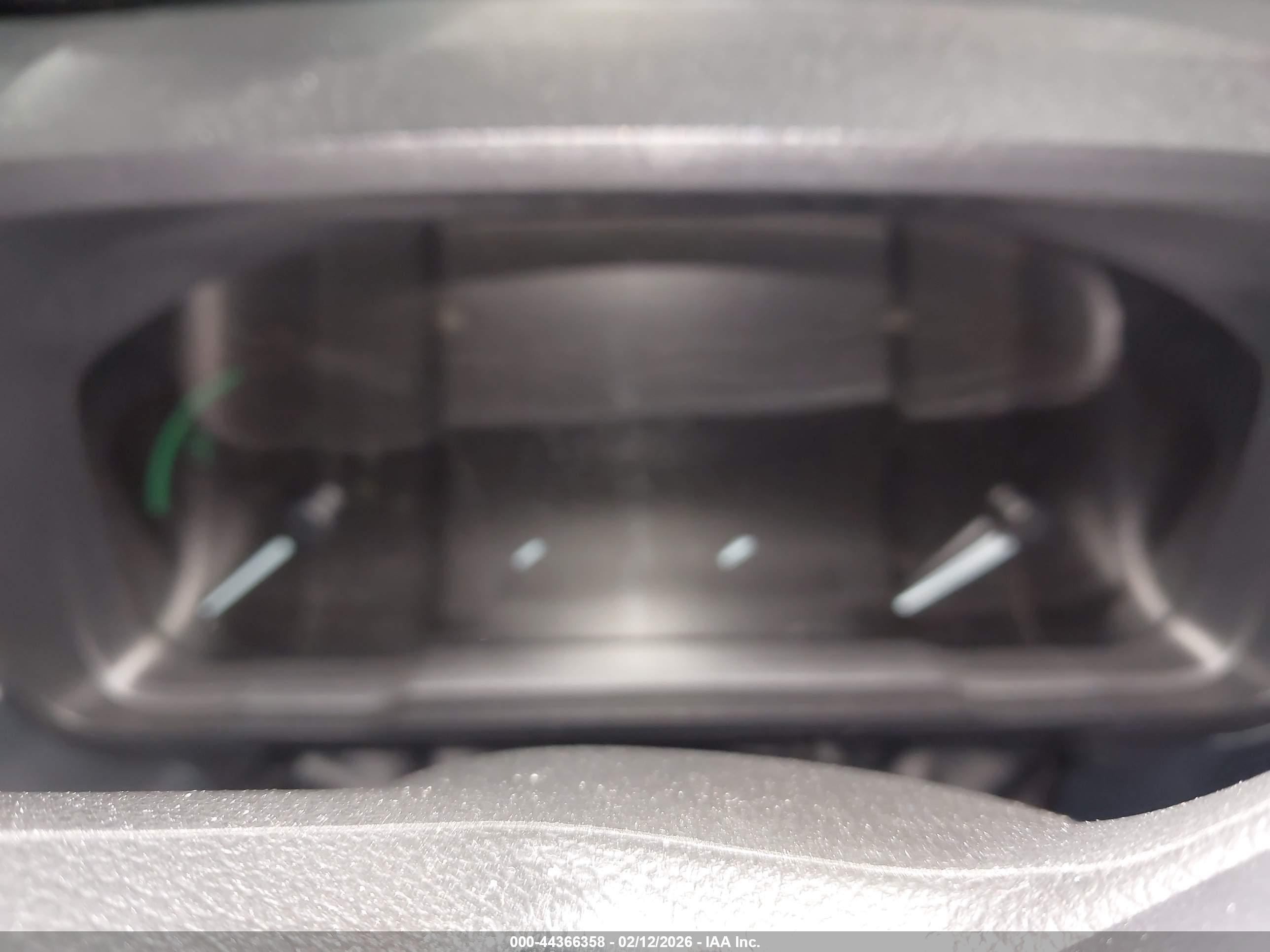 FORD MAVERICK image 7