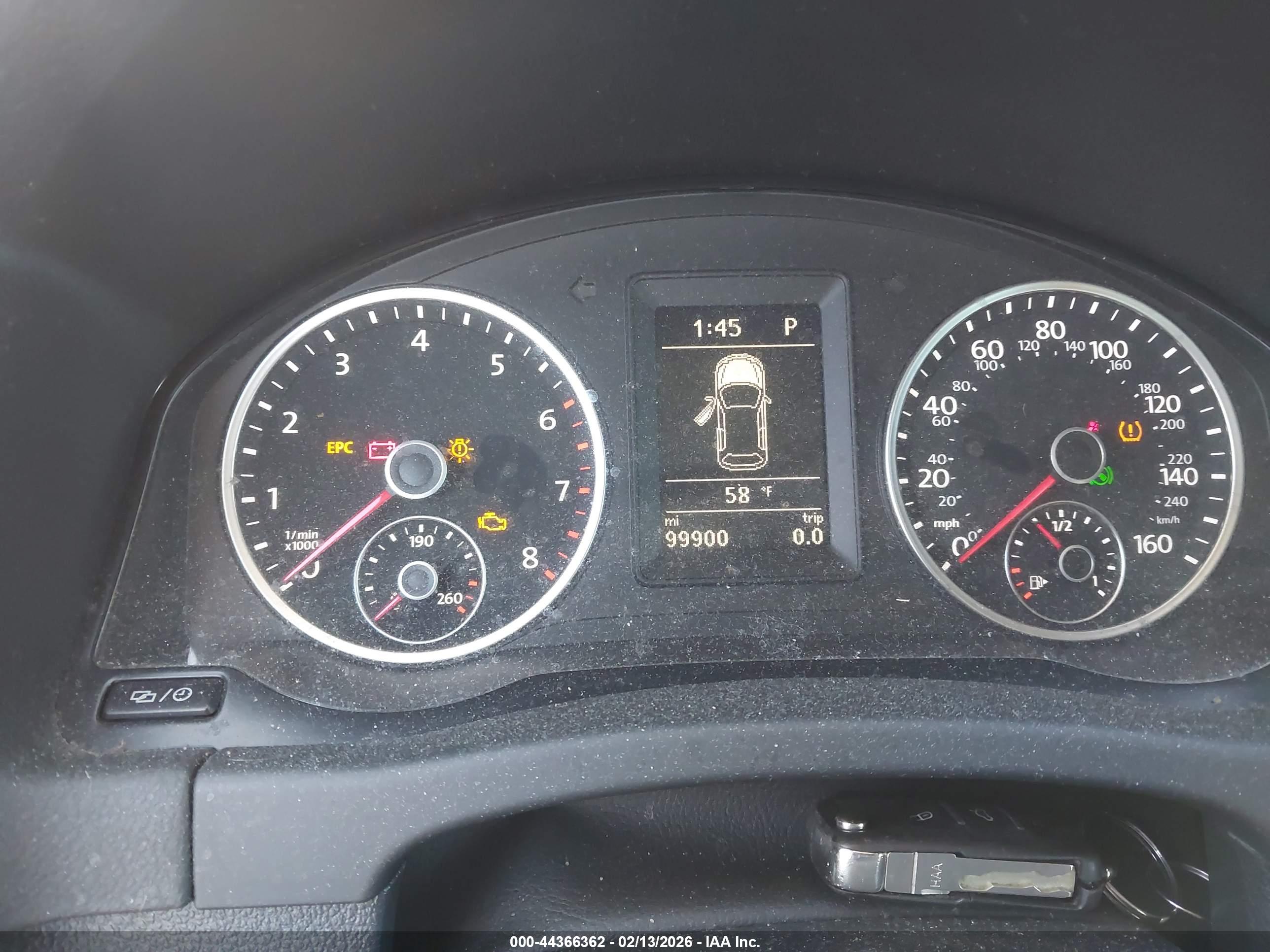 VOLKSWAGEN TIGUAN image 7