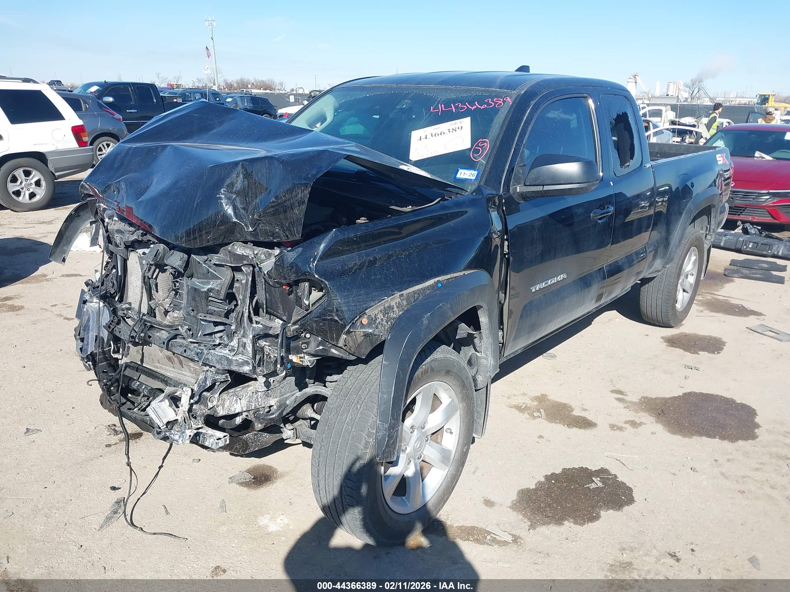 TOYOTA TACOMA image 2