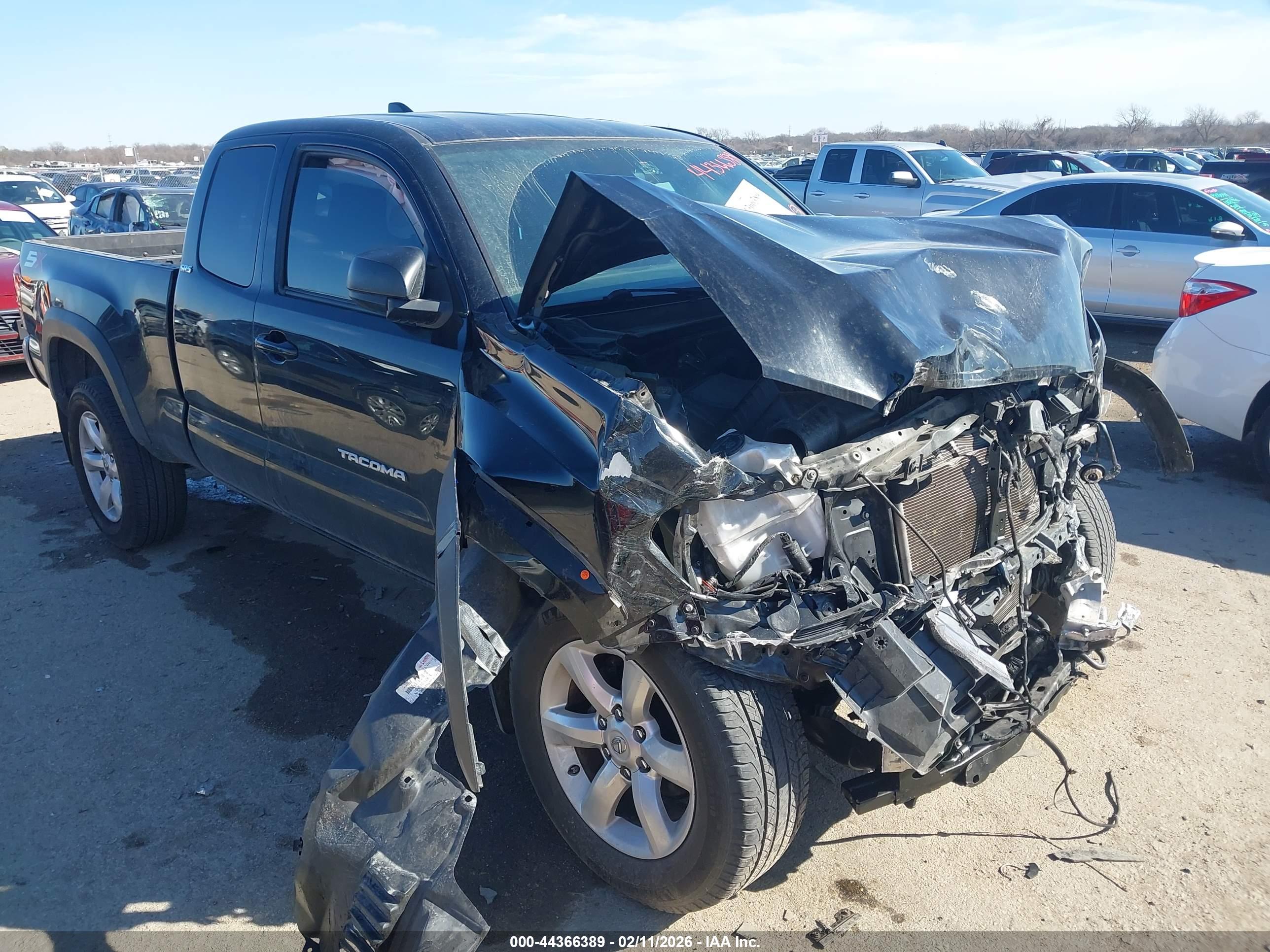 TOYOTA TACOMA image 6