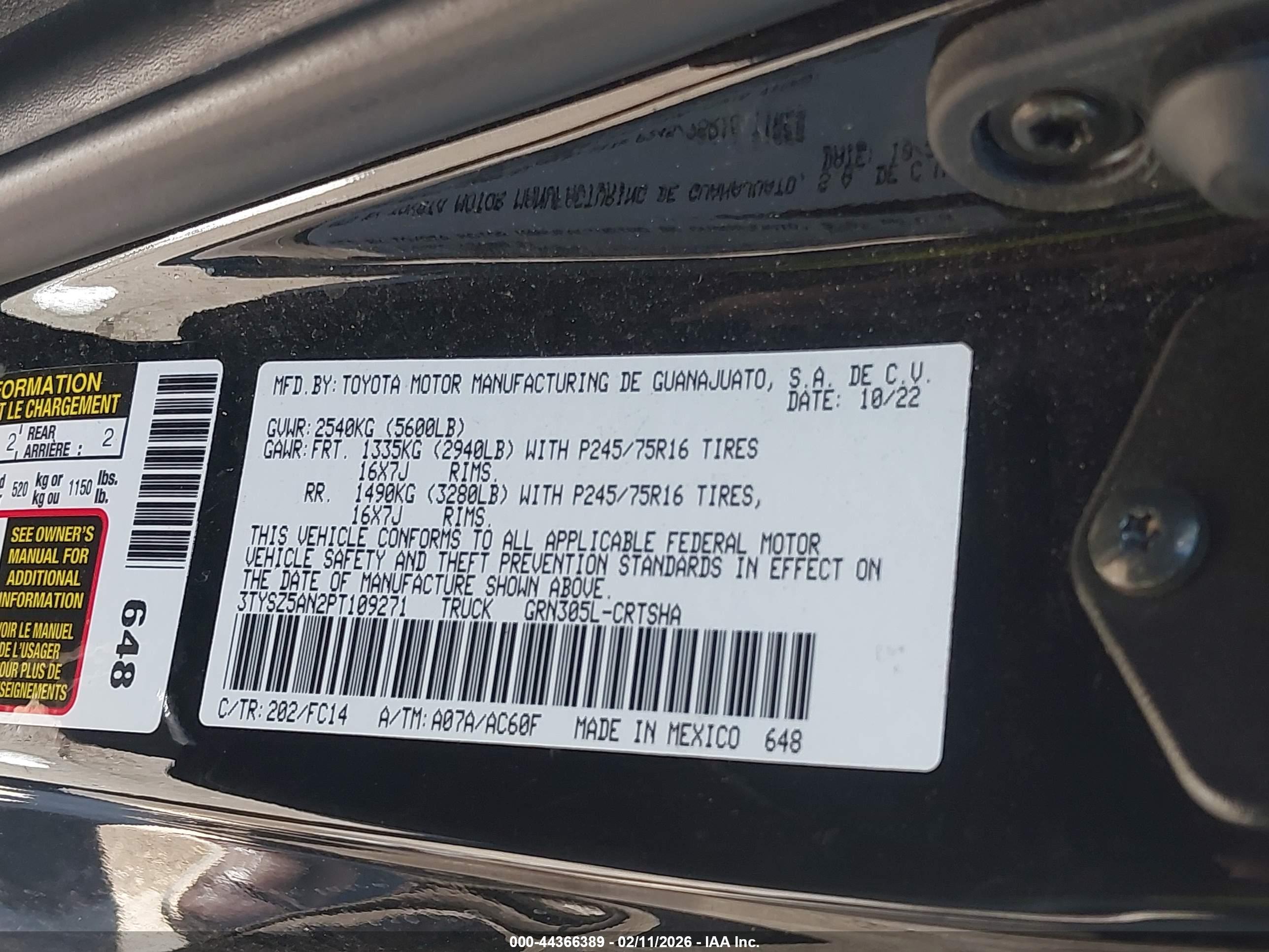TOYOTA TACOMA image 9