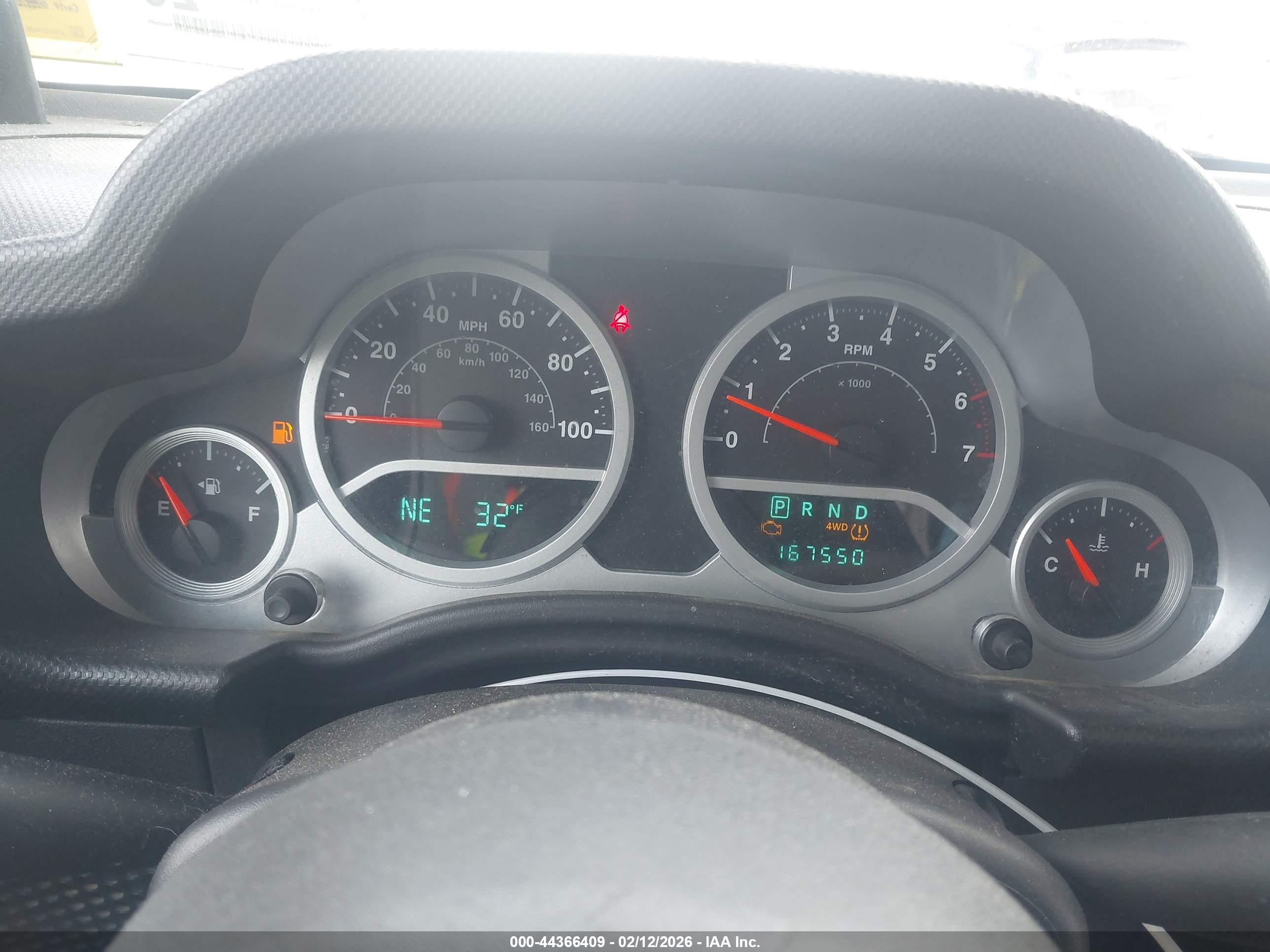 JEEP WRANGLER image 7