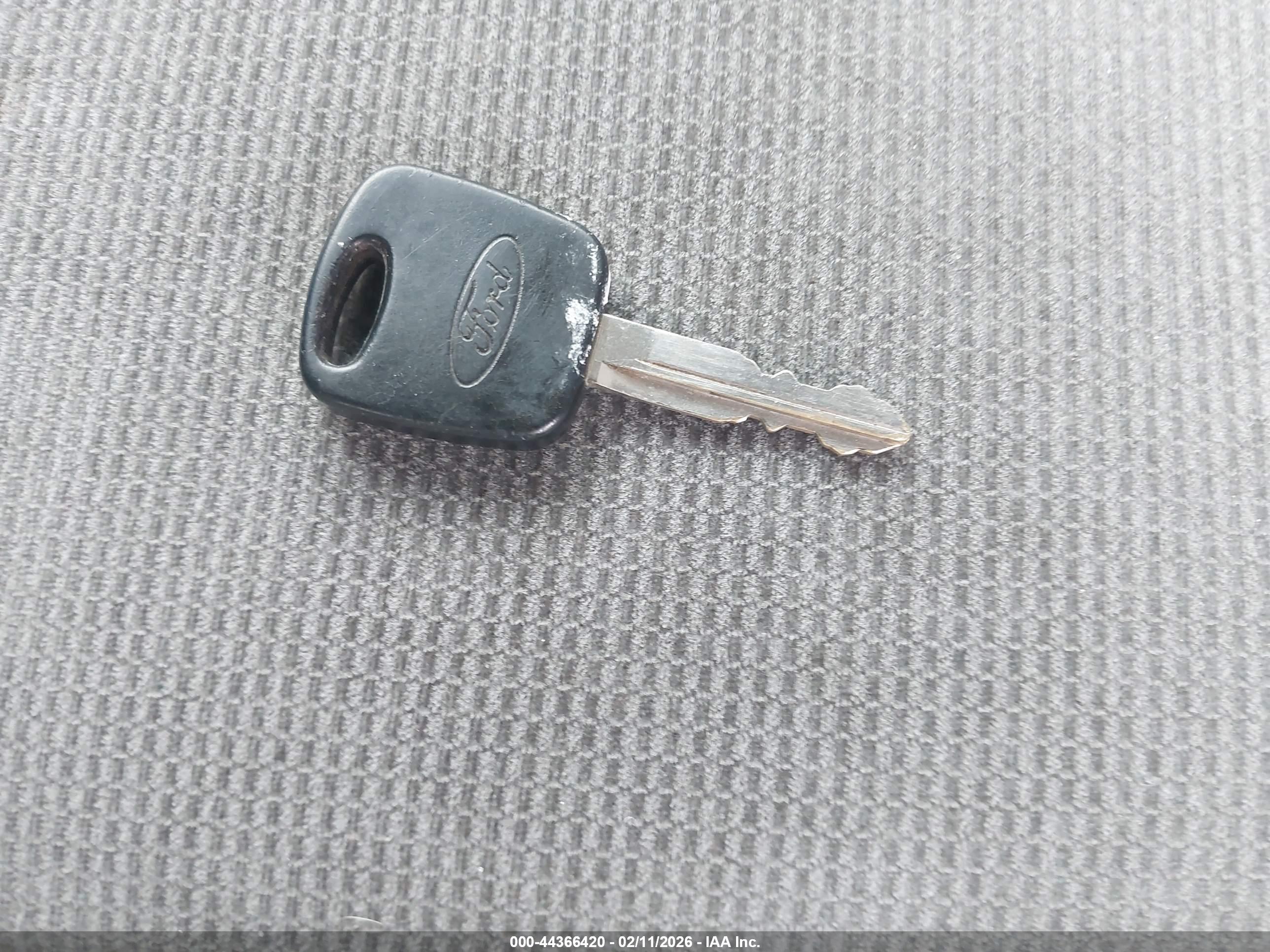 FORD FOCUS image 11