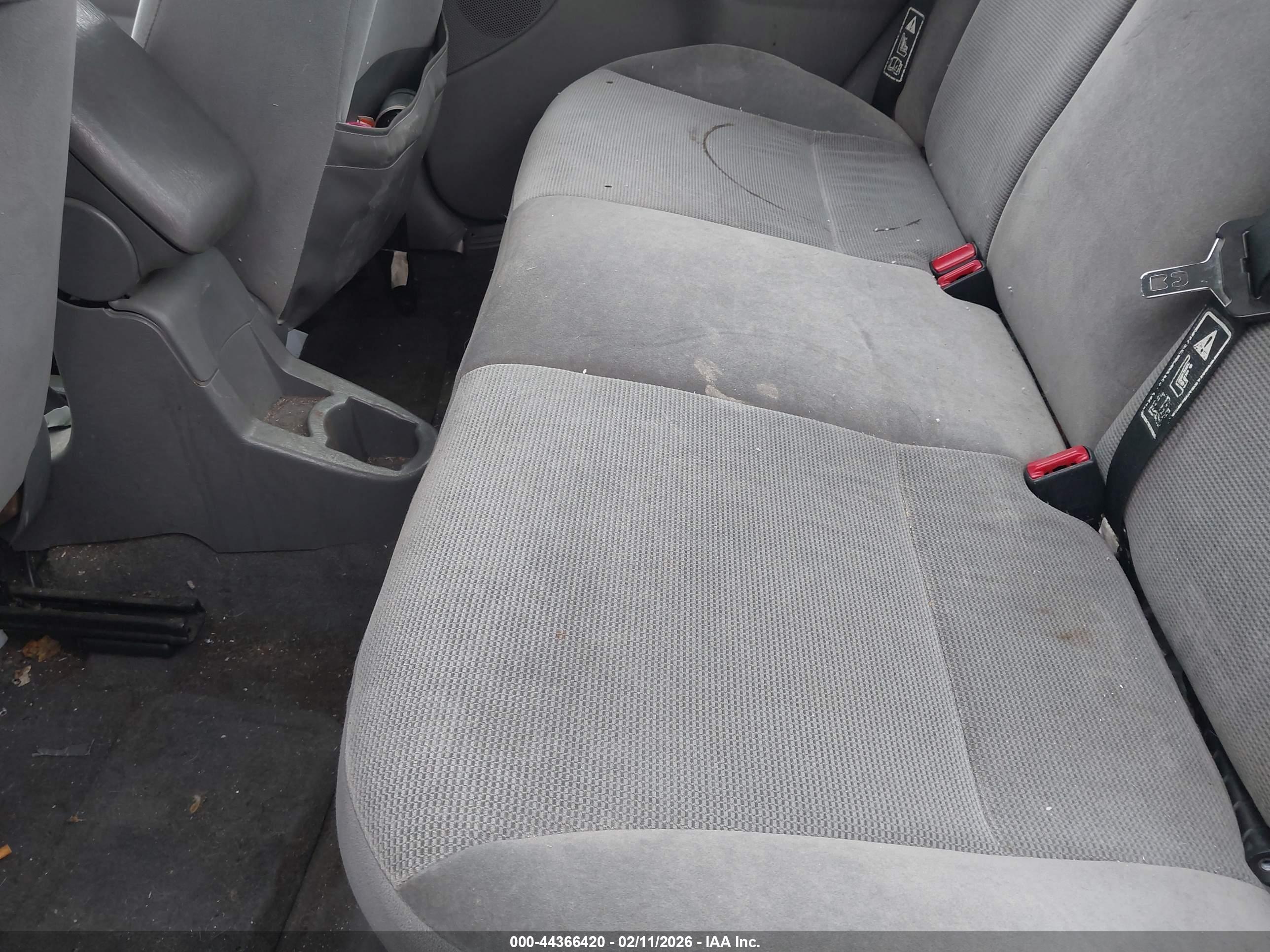 FORD FOCUS image 8