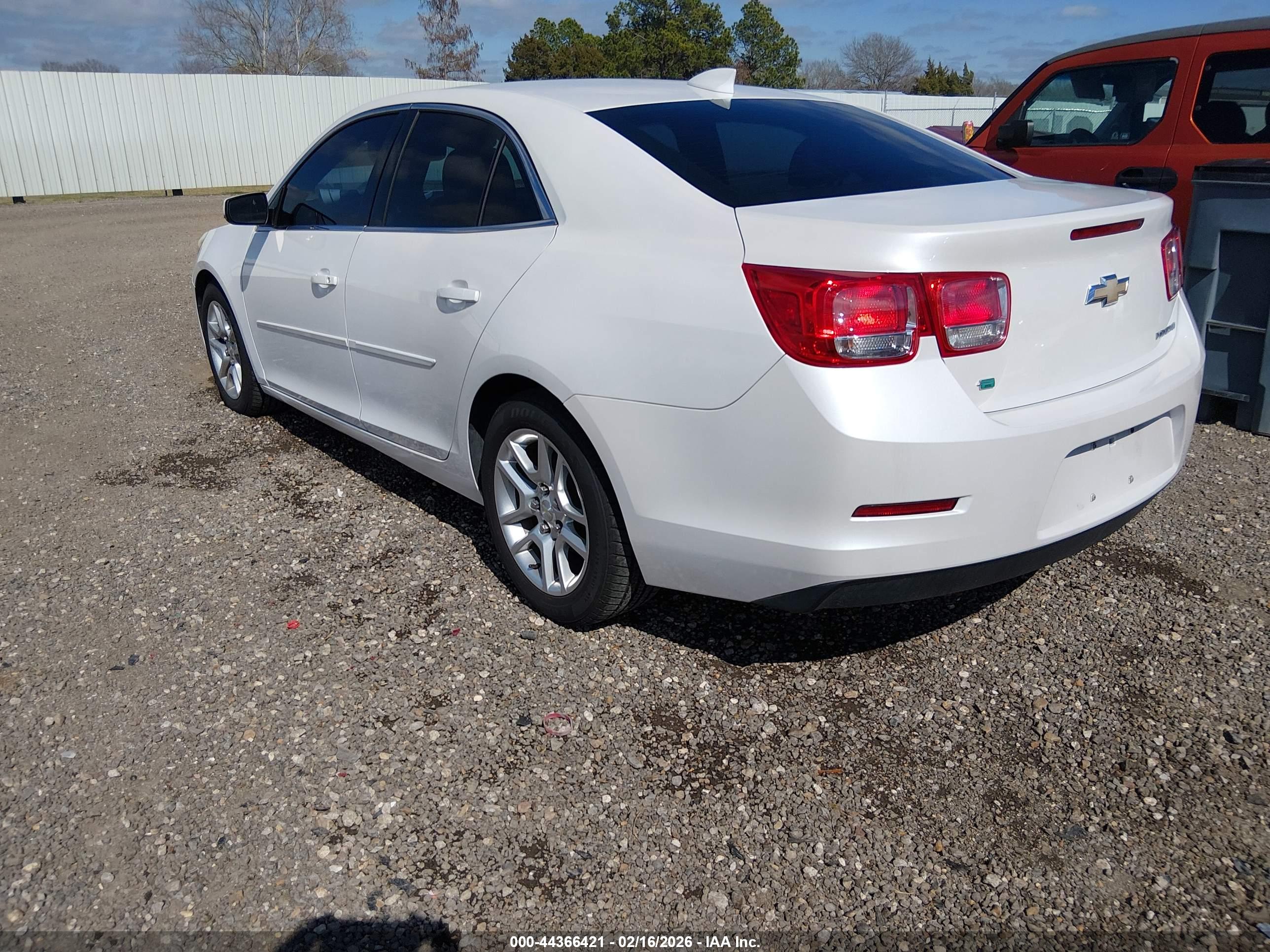 CHEVROLET MALIBU image 3
