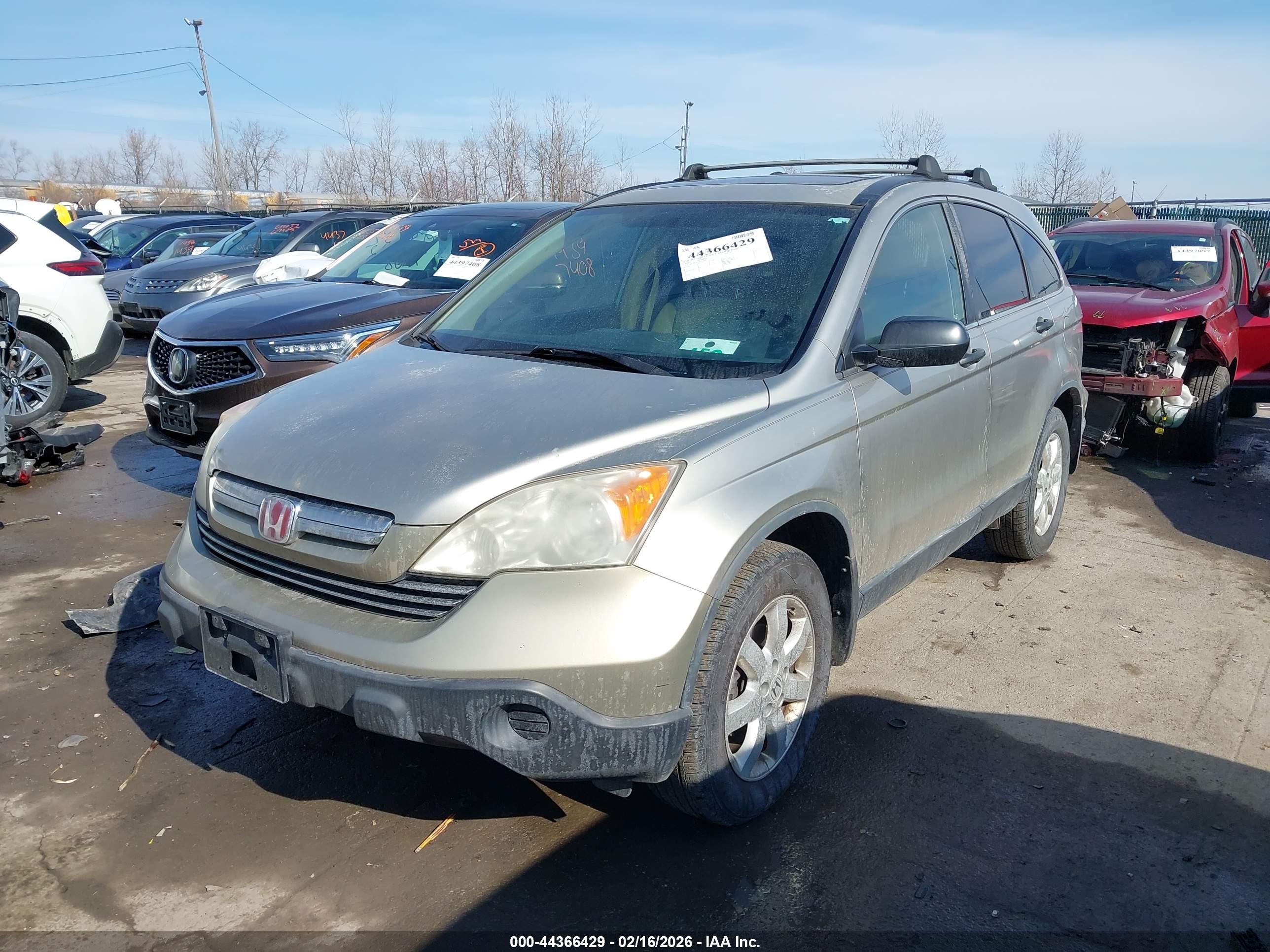 HONDA CR-V image 2