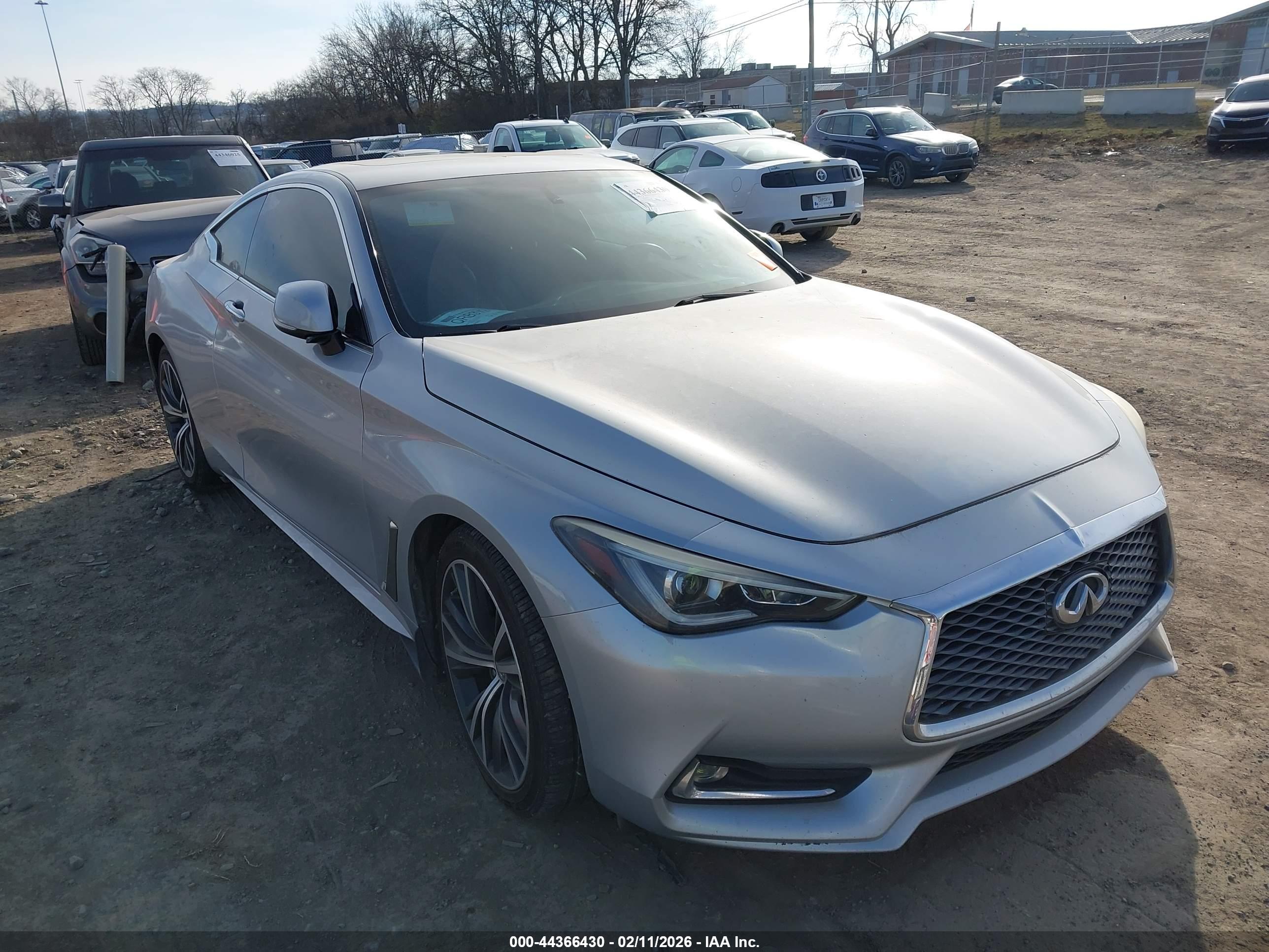 INFINITI Q60 image 6