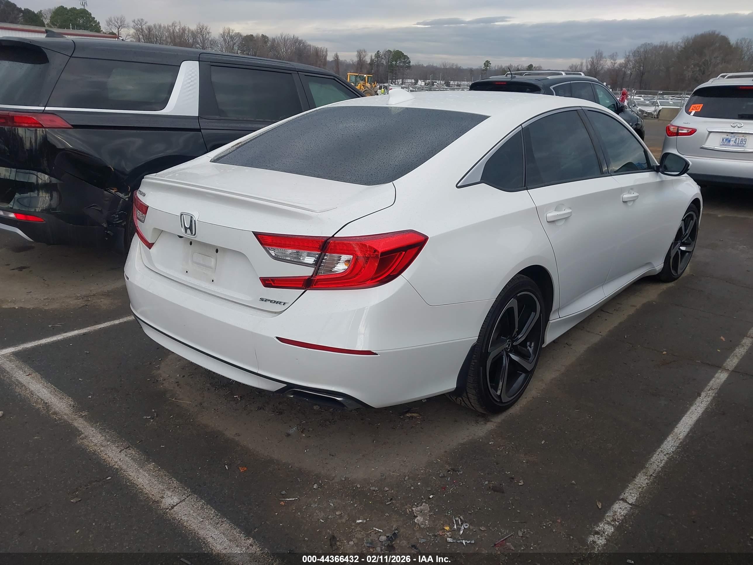 HONDA ACCORD image 4