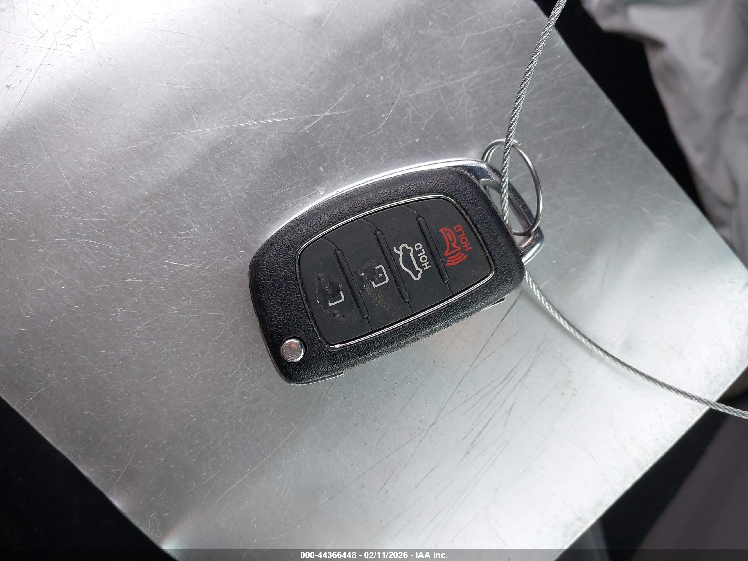 HYUNDAI SONATA image 11
