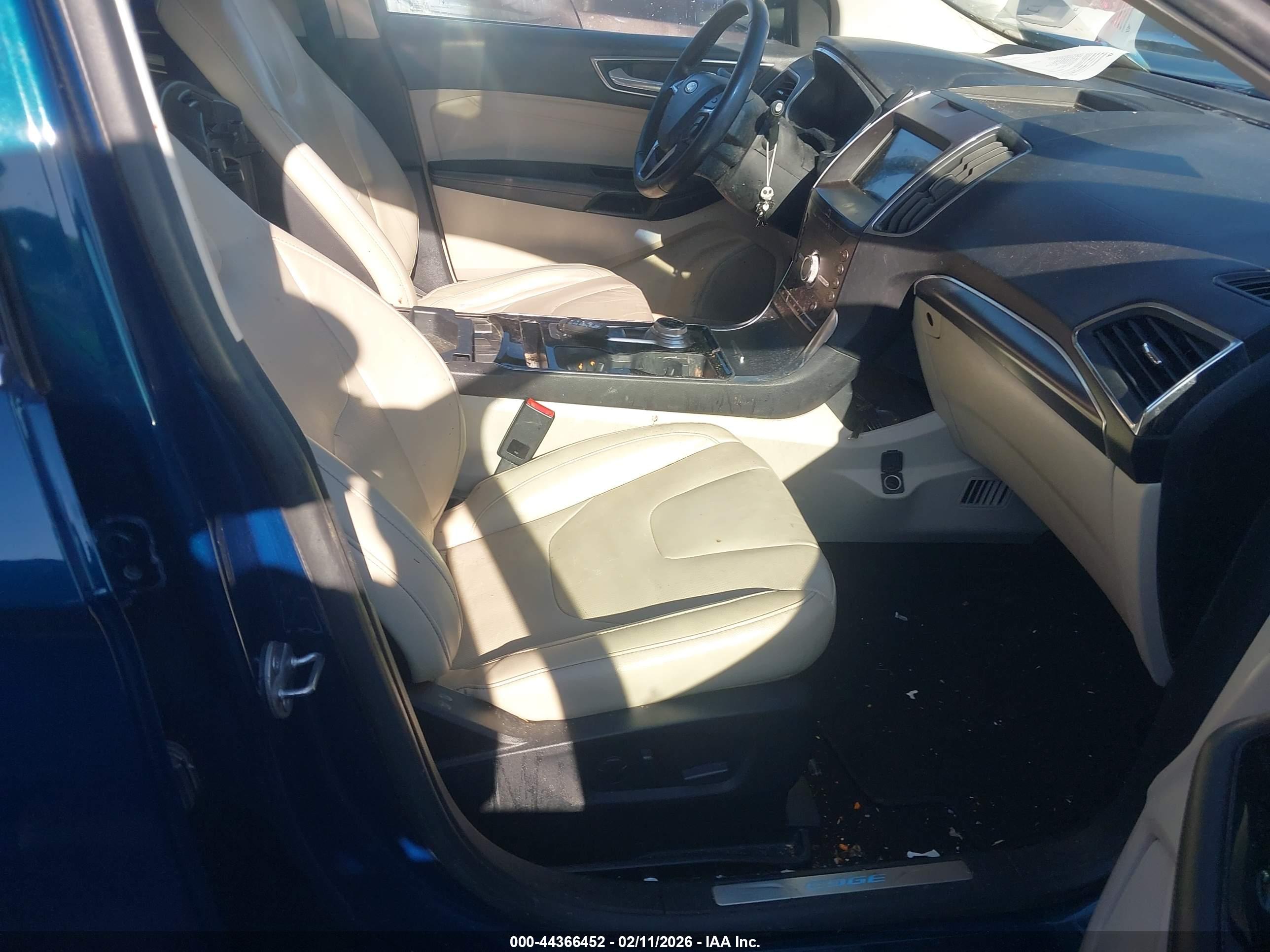 FORD EDGE image 5