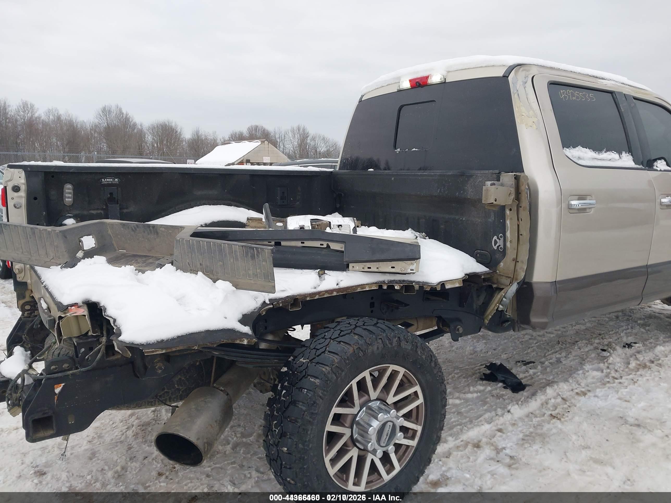 FORD F-350 image 6