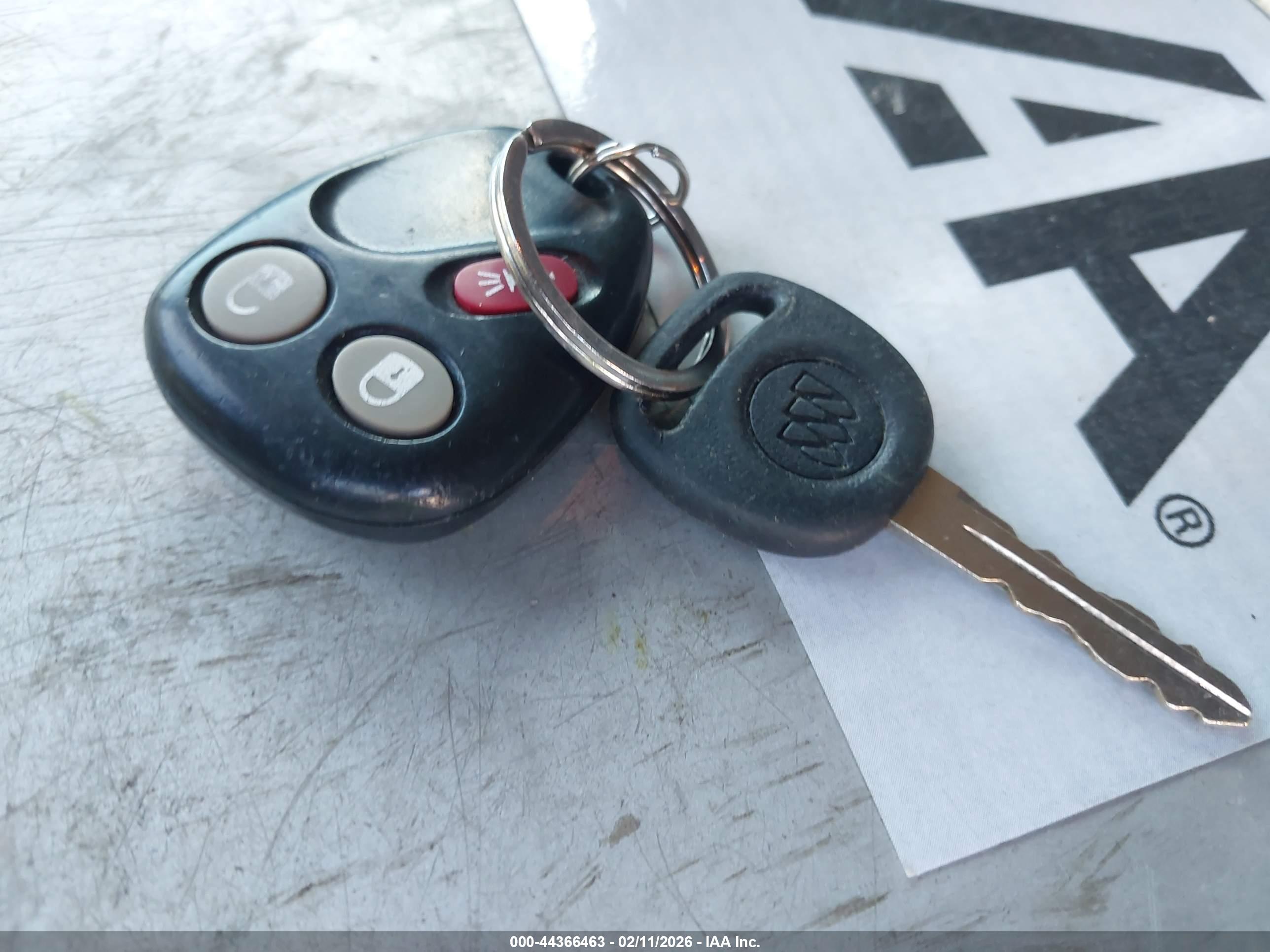 BUICK RAINIER image 11