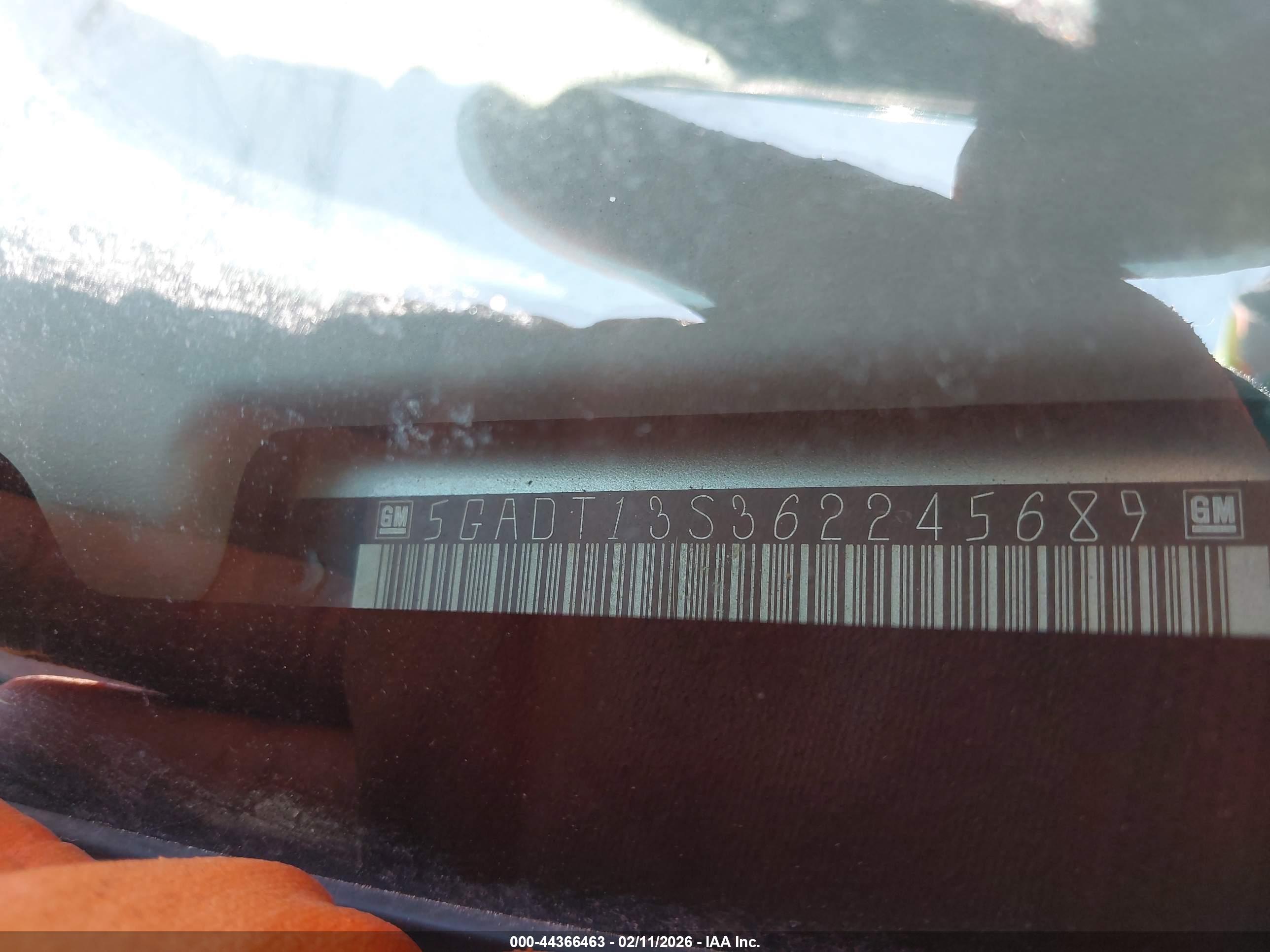 BUICK RAINIER image 9
