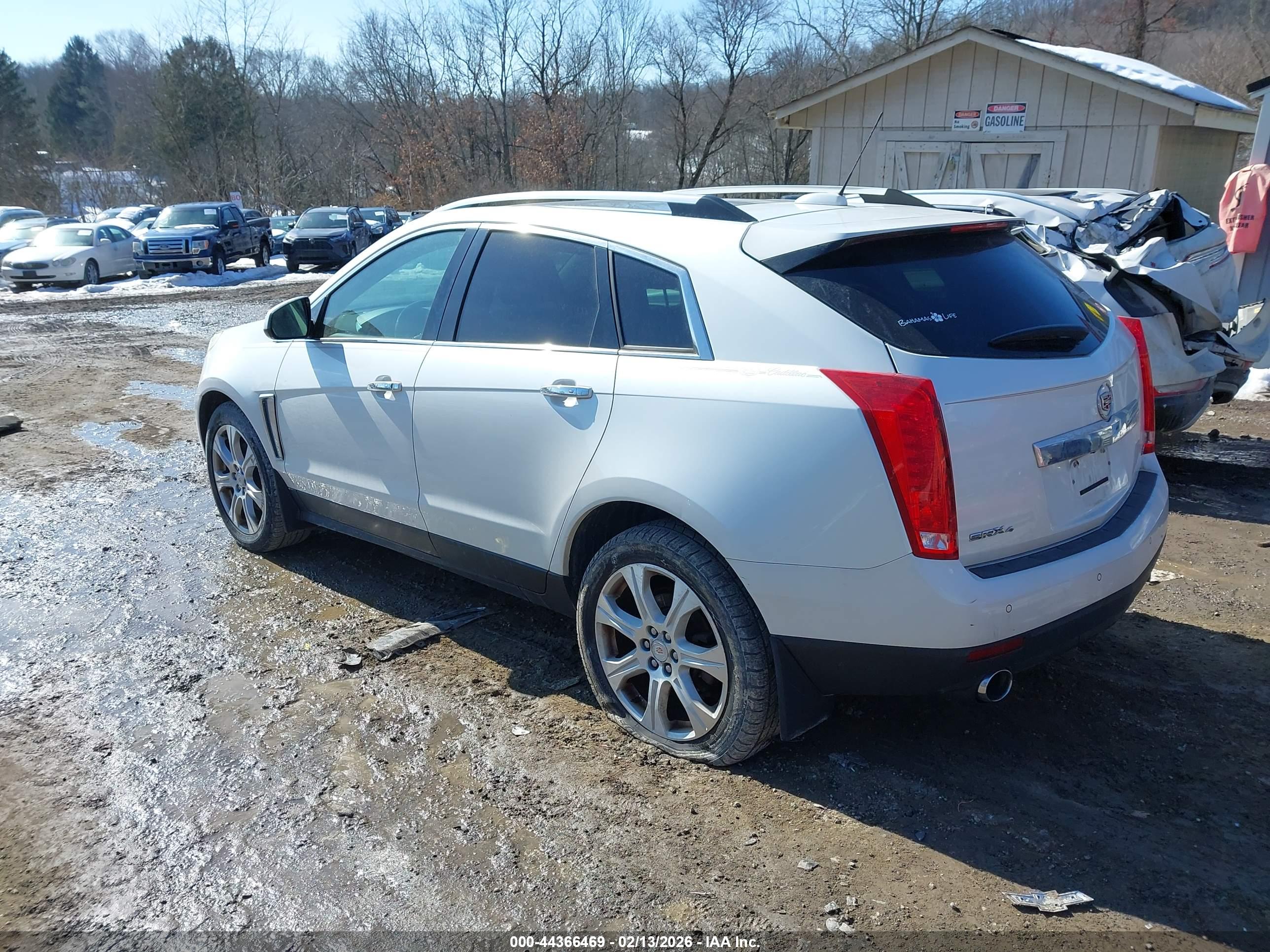 CADILLAC SRX image 3