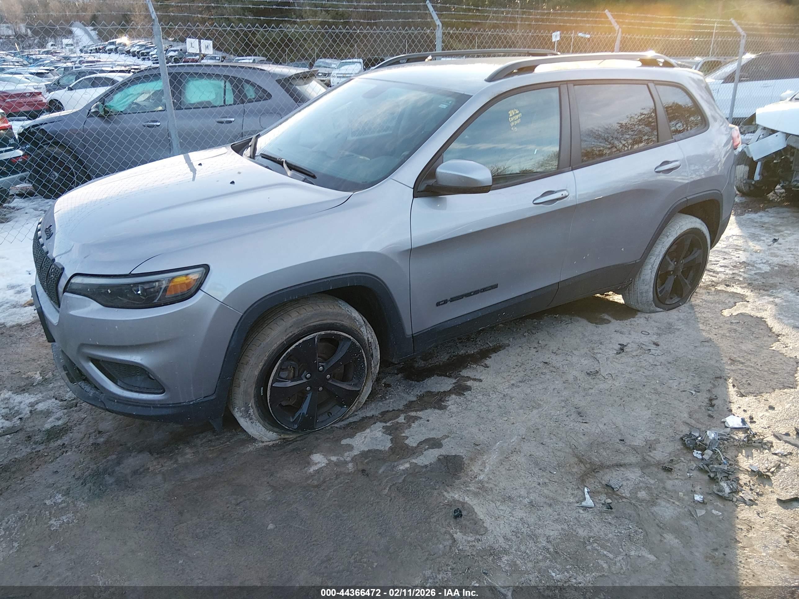 JEEP CHEROKEE image 2