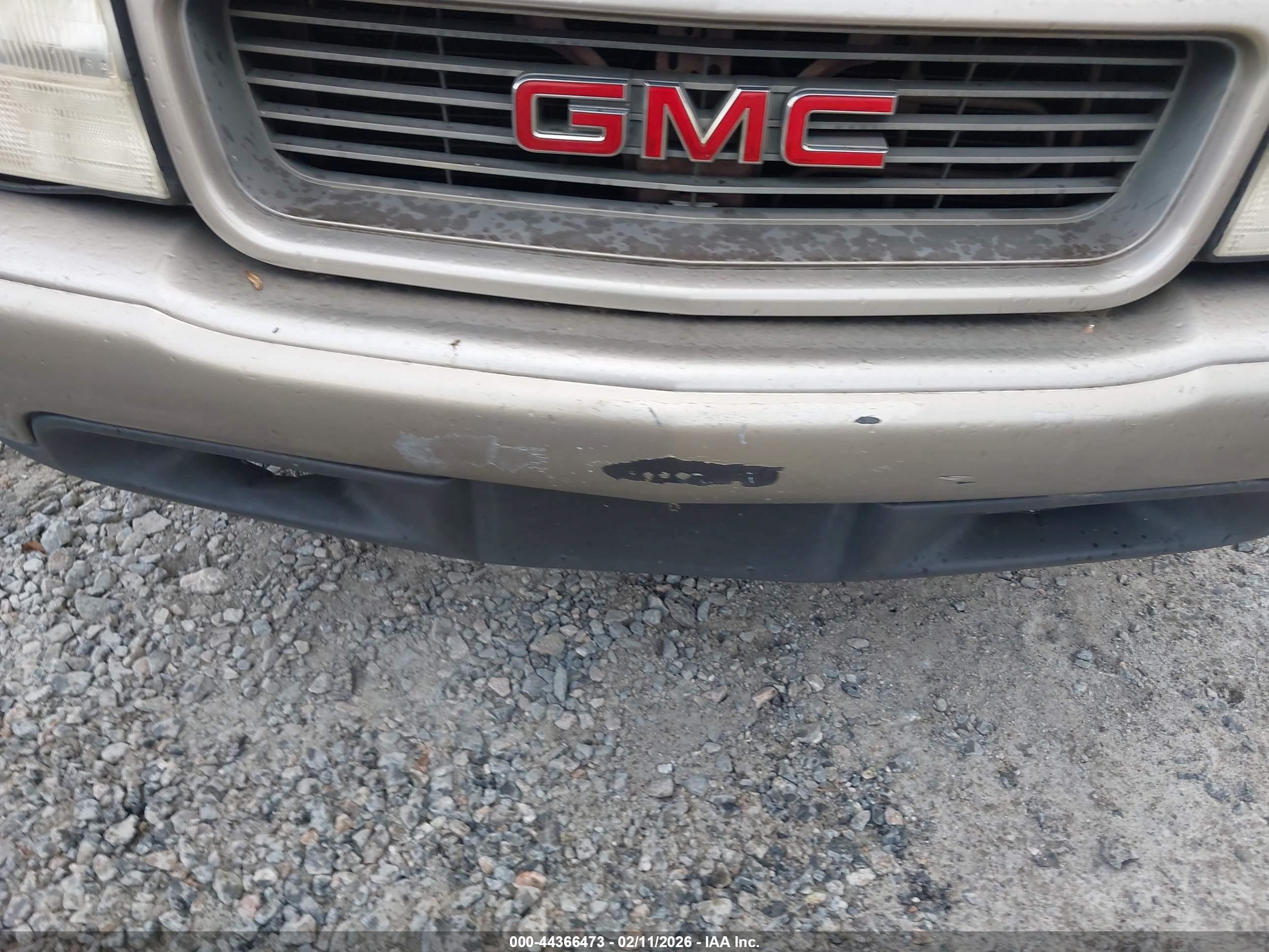 GMC SONOMA image 6