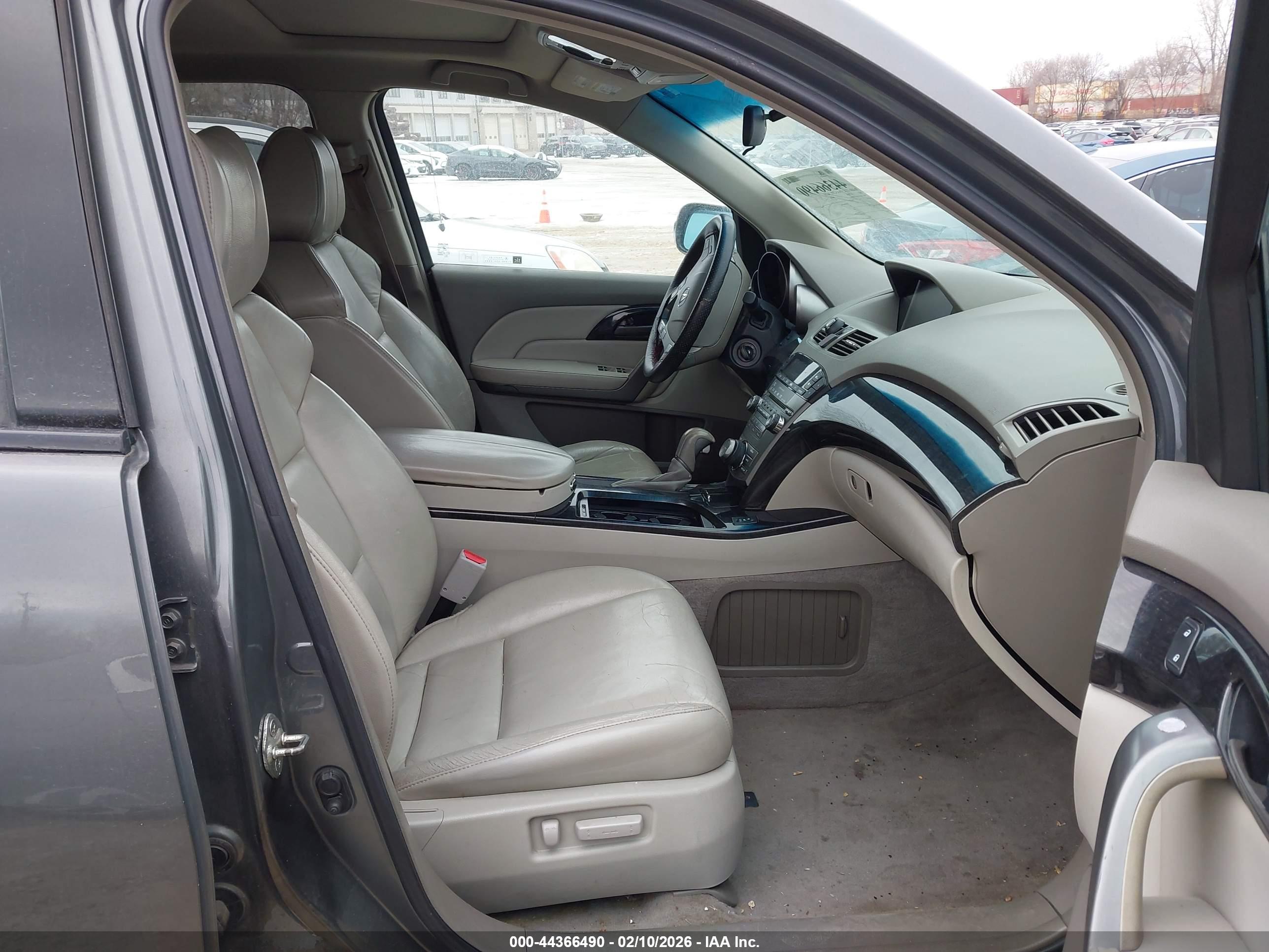 ACURA MDX image 5
