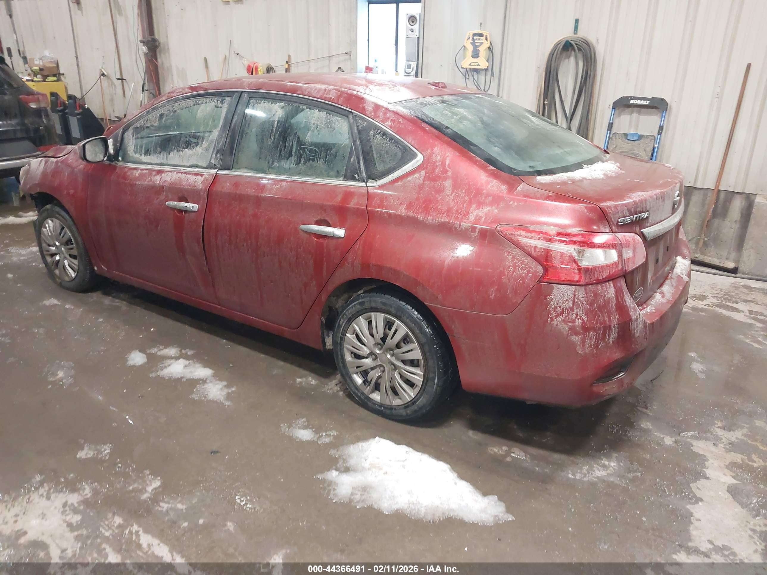NISSAN SENTRA image 3