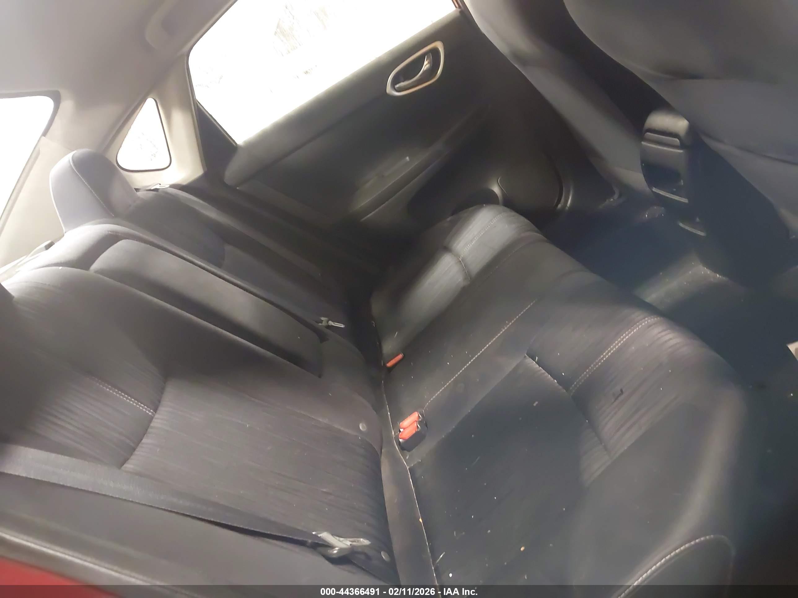 NISSAN SENTRA image 8