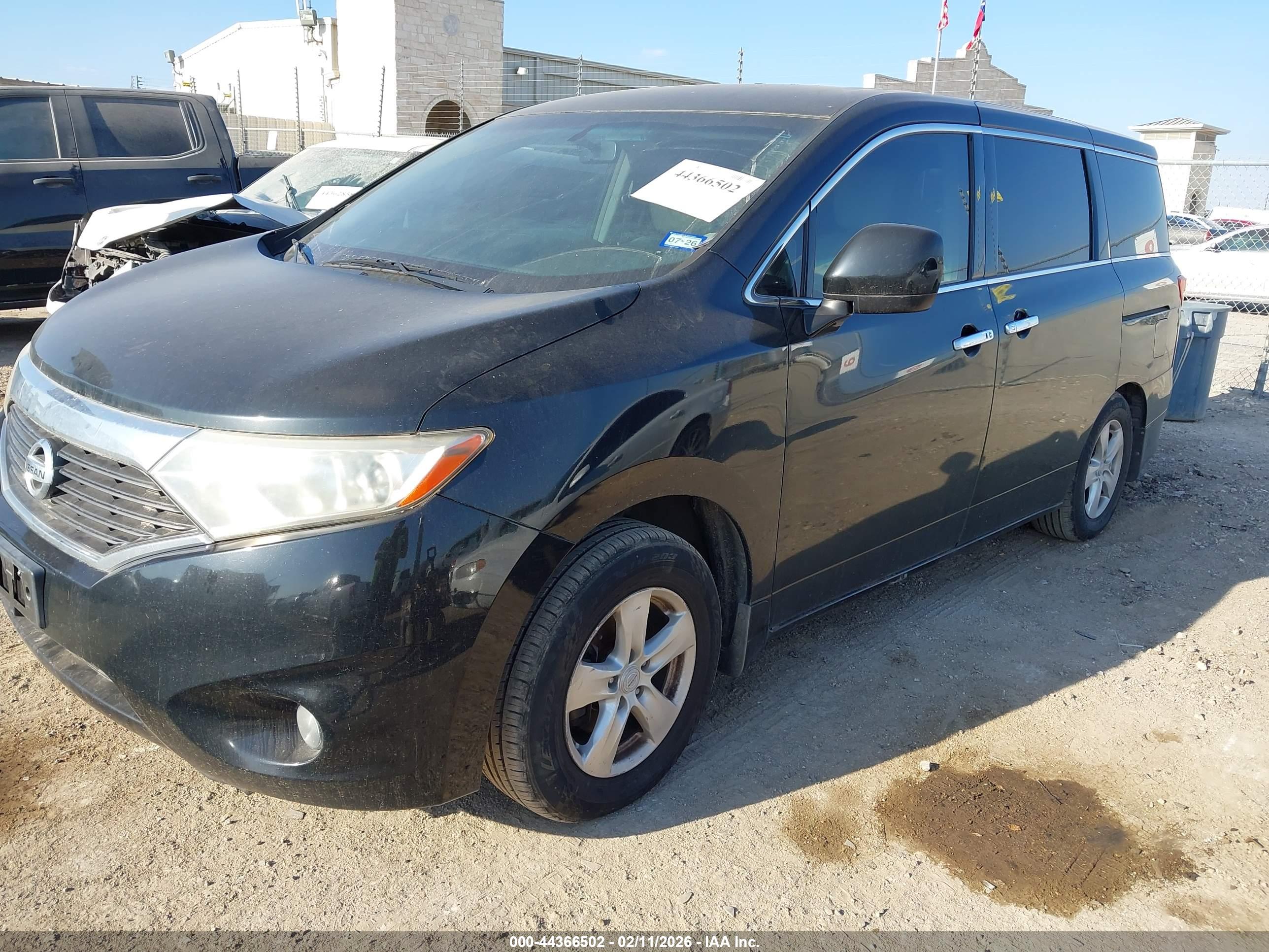 NISSAN QUEST image 2