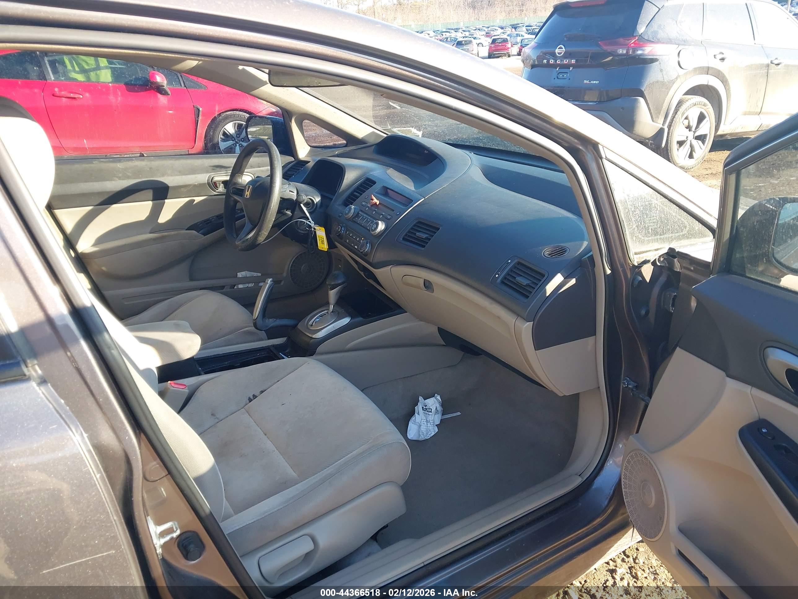 HONDA CIVIC image 5
