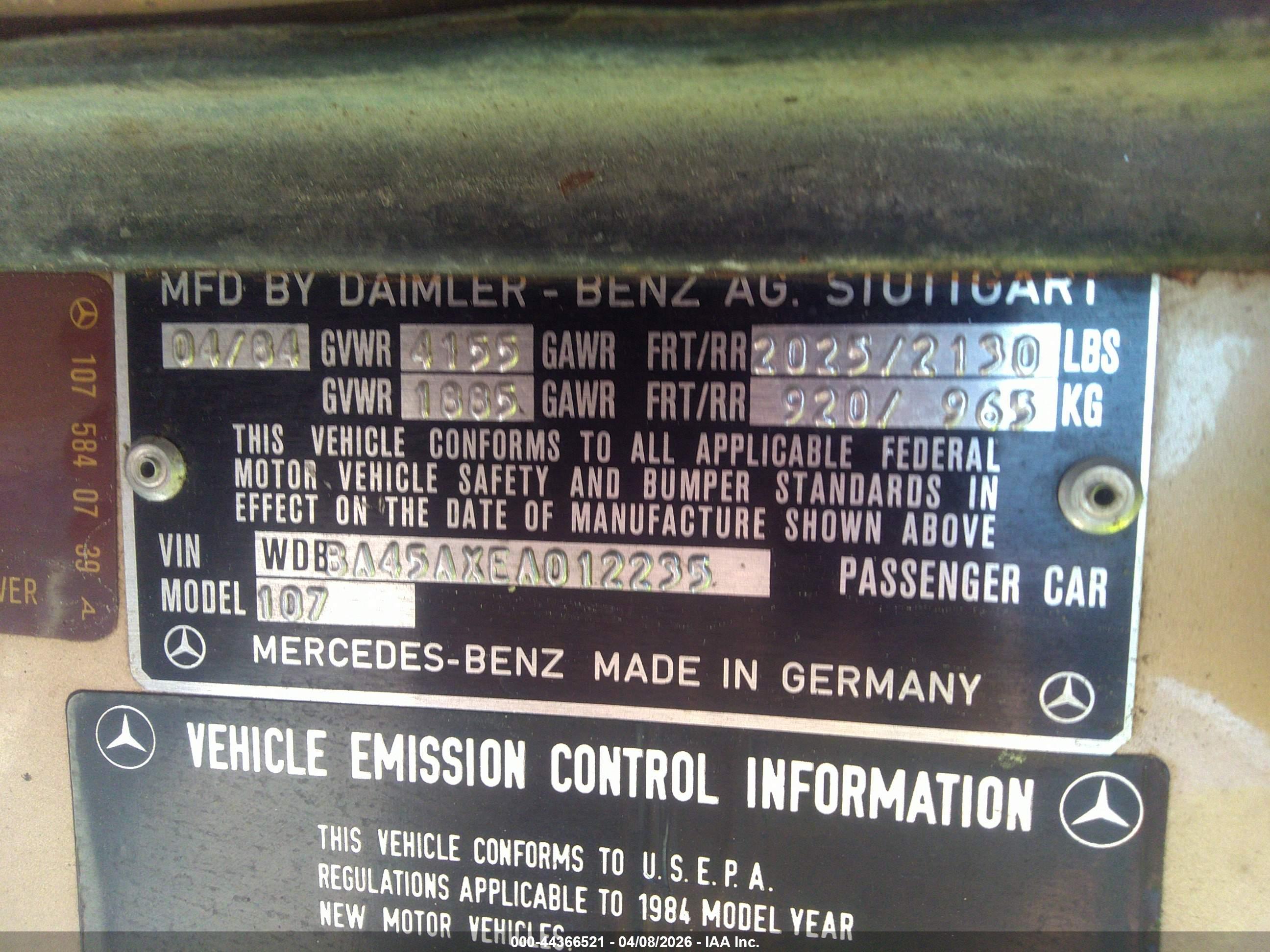MERCEDES-BENZ 380 image 9