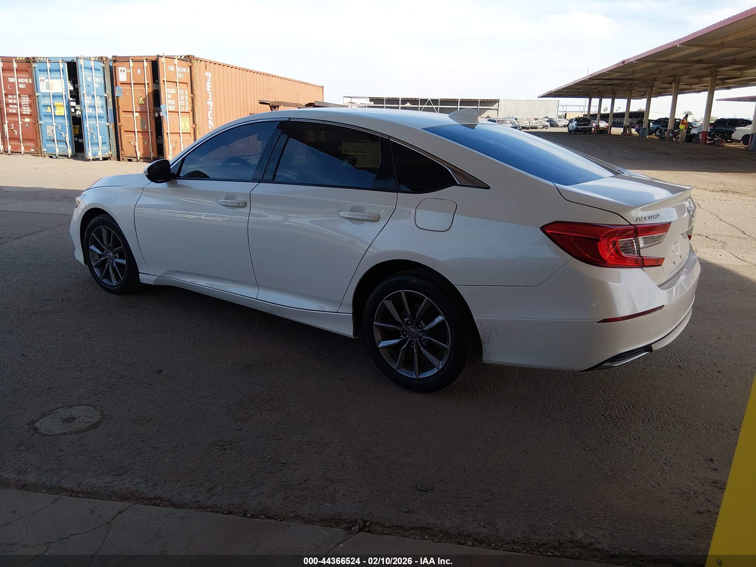 HONDA ACCORD image 3
