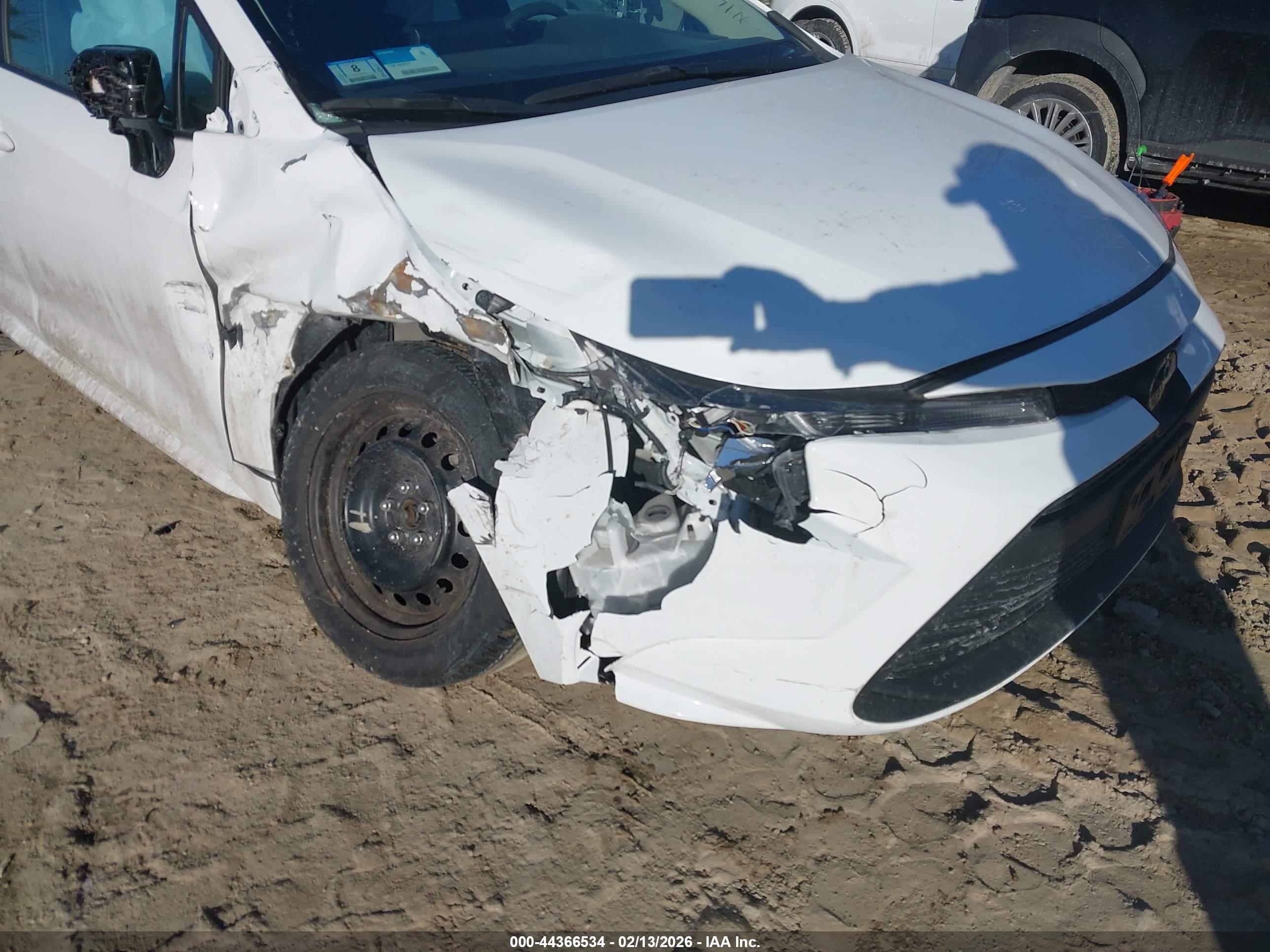 TOYOTA COROLLA image 6