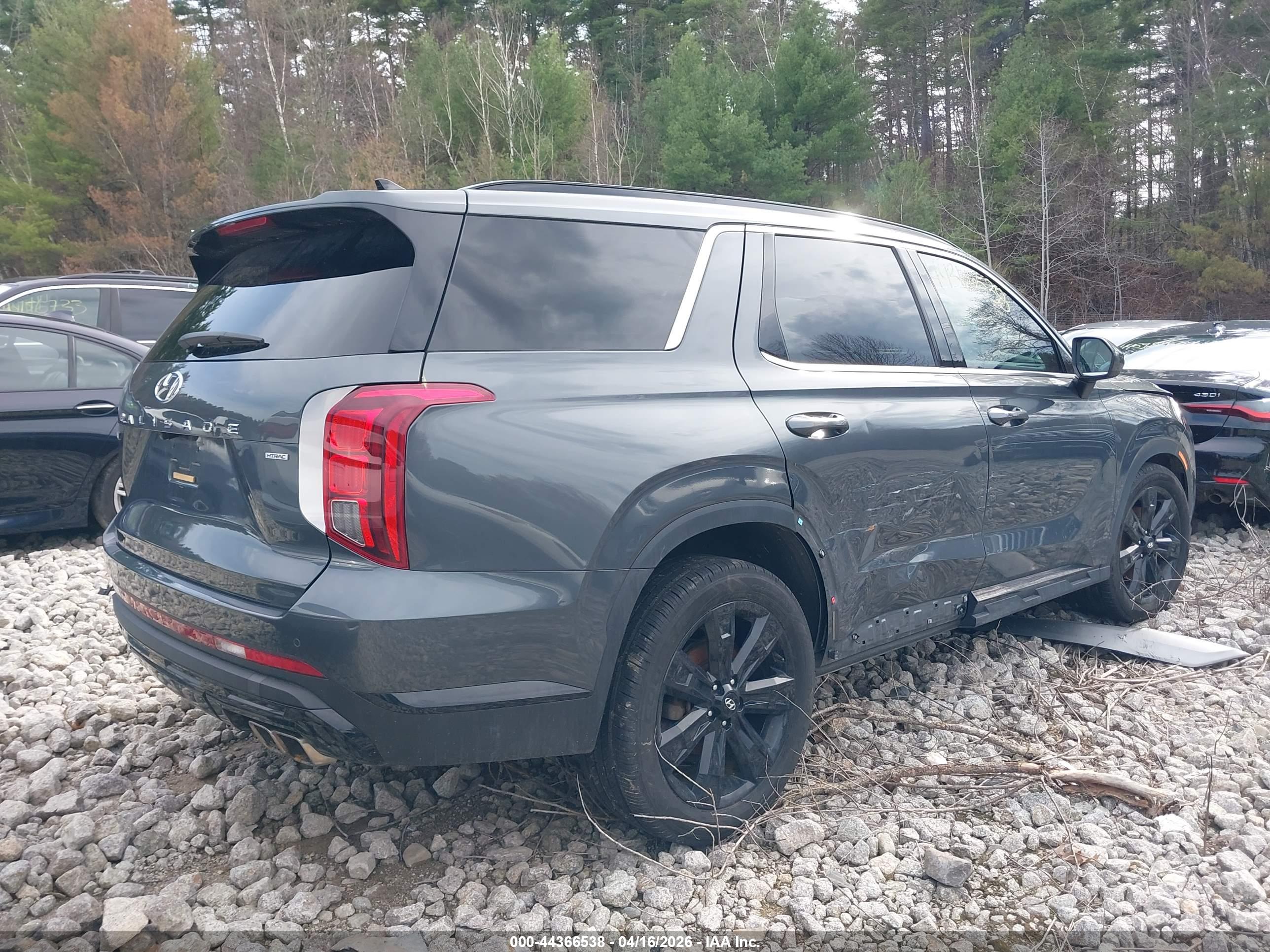 HYUNDAI PALISADE image 4