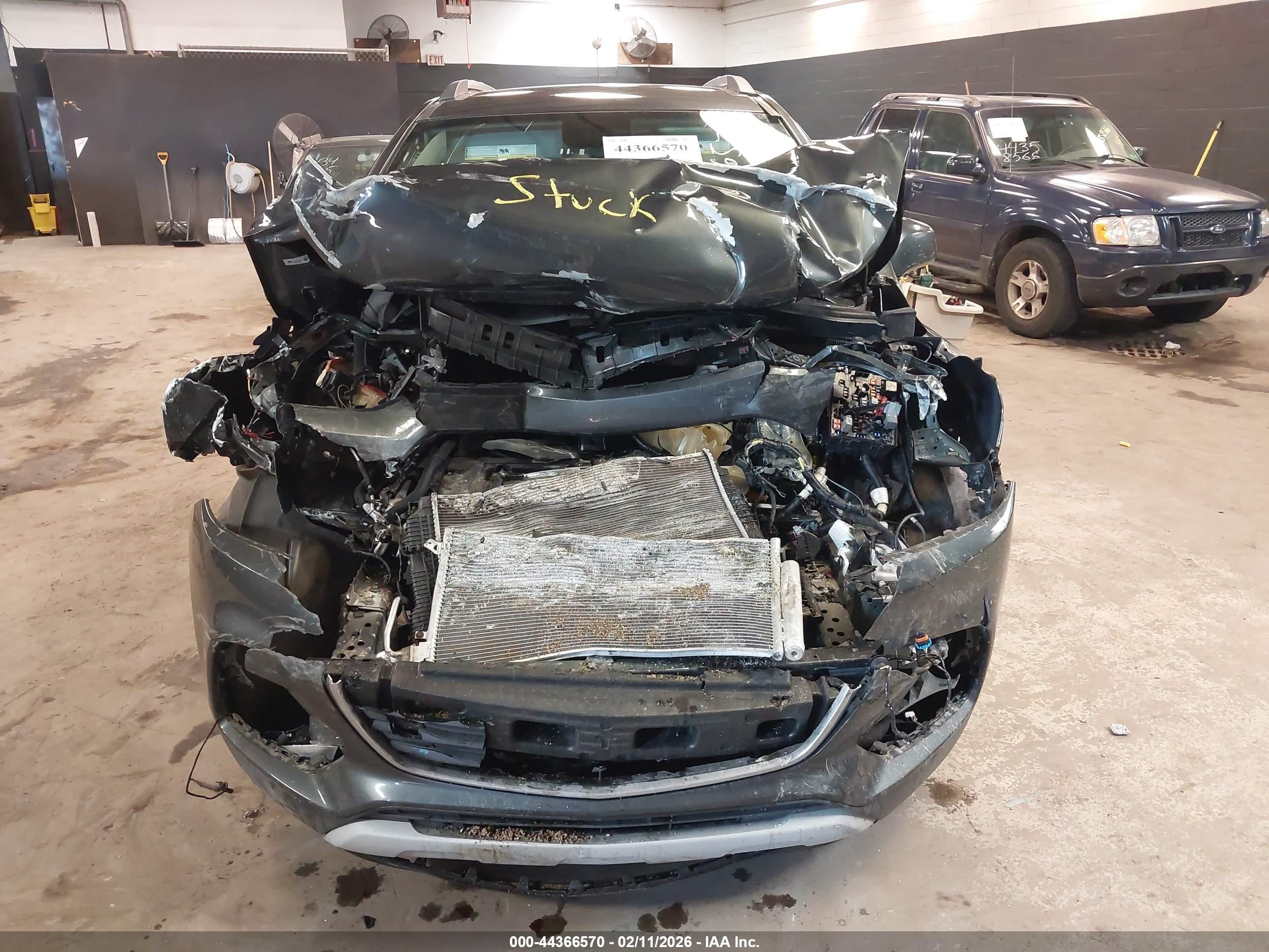 CHEVROLET TRAX image 6
