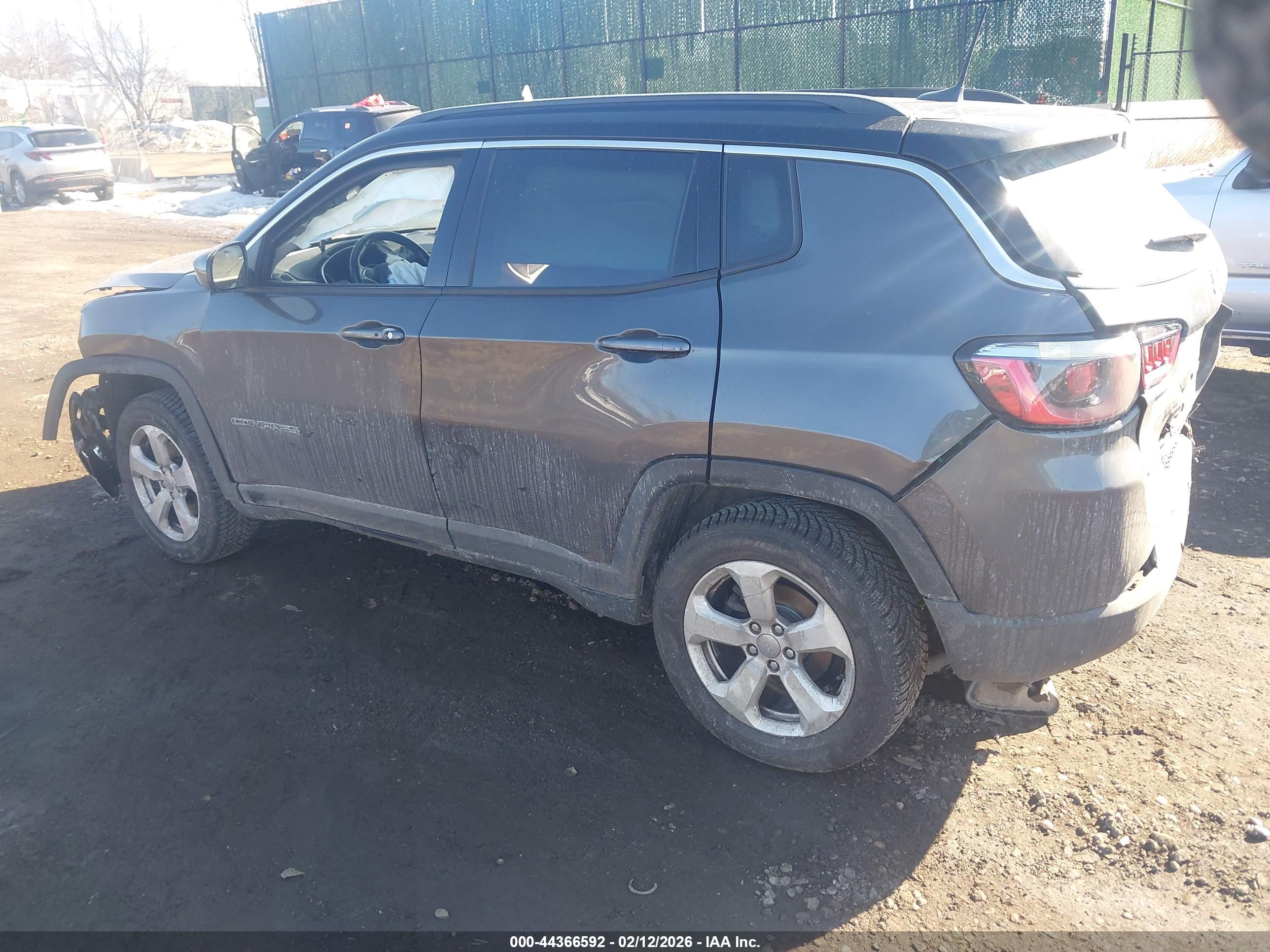 JEEP COMPASS image 3