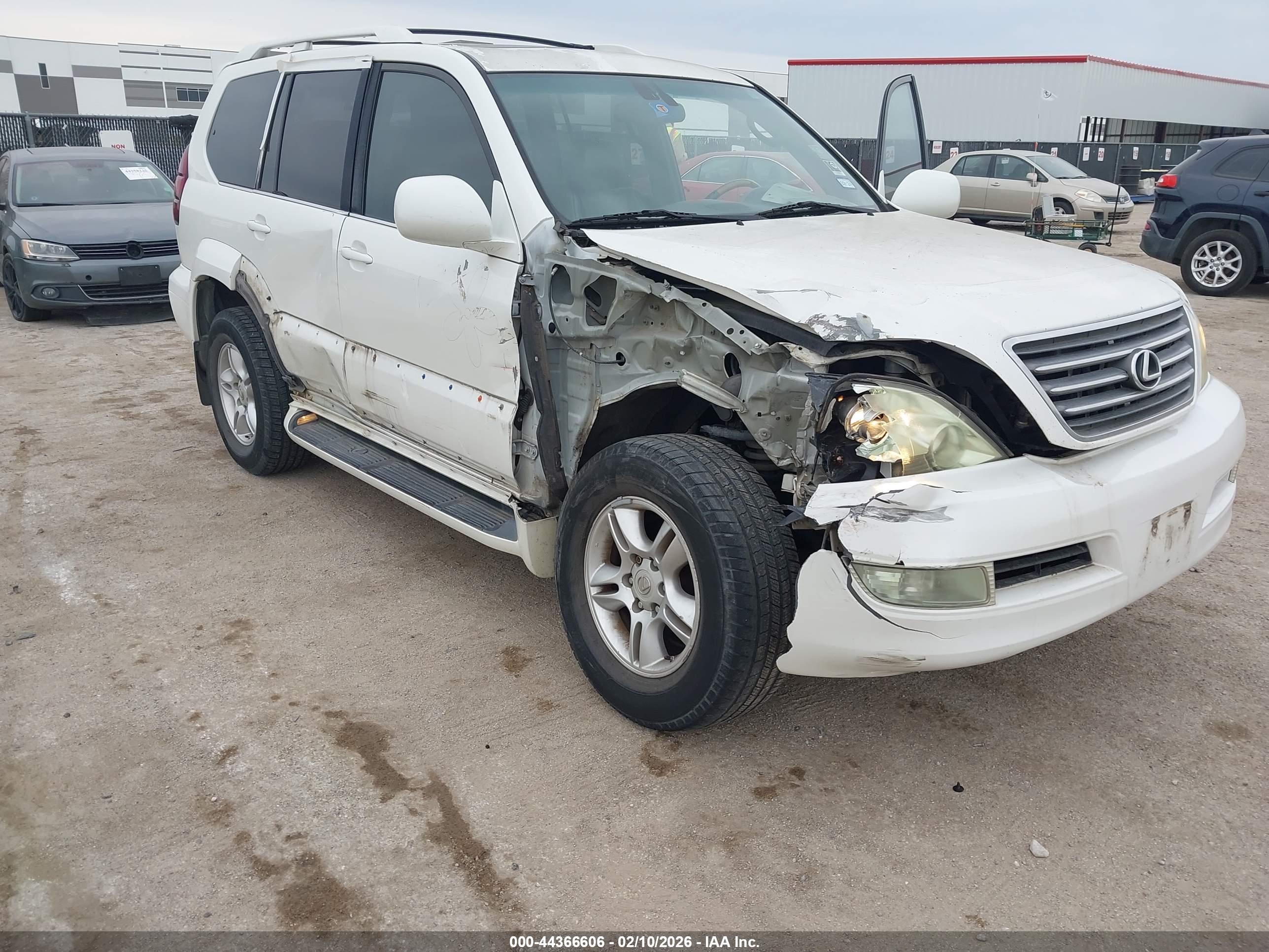 LEXUS GX image 6