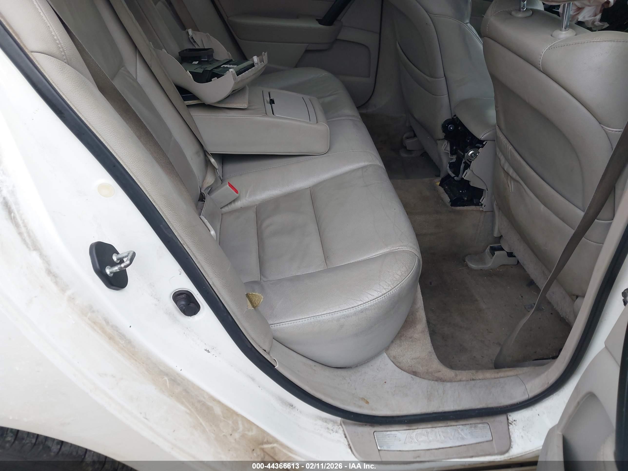 ACURA TL image 8
