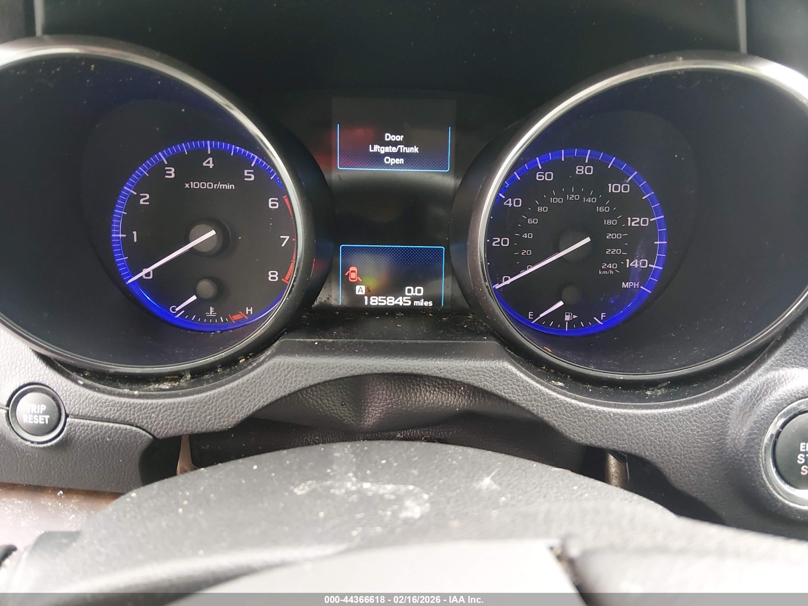 SUBARU OUTBACK image 7