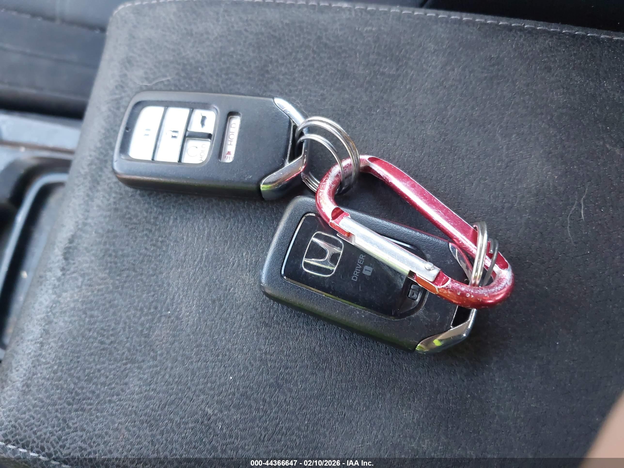HONDA CR-V image 11