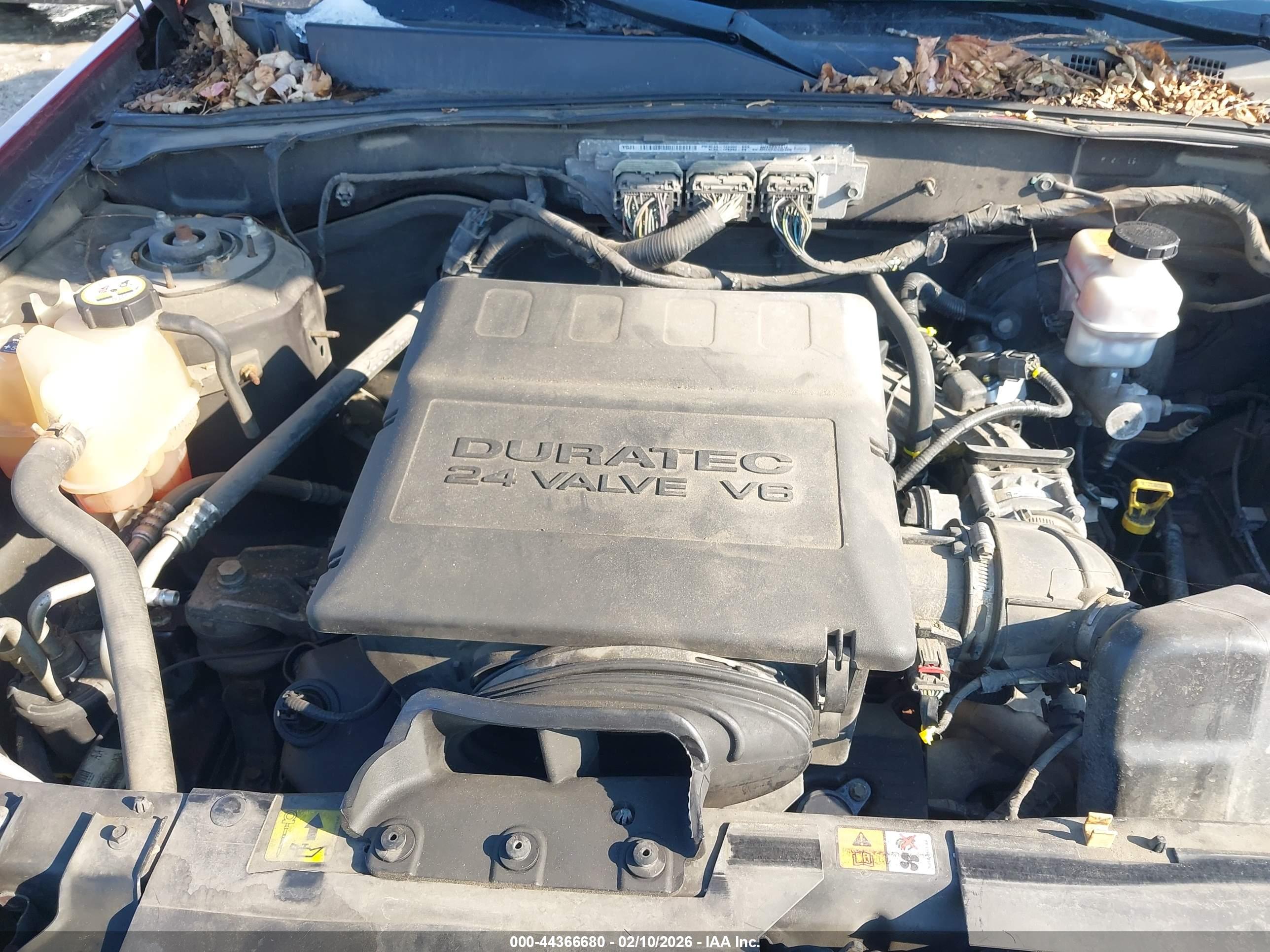 FORD ESCAPE image 10