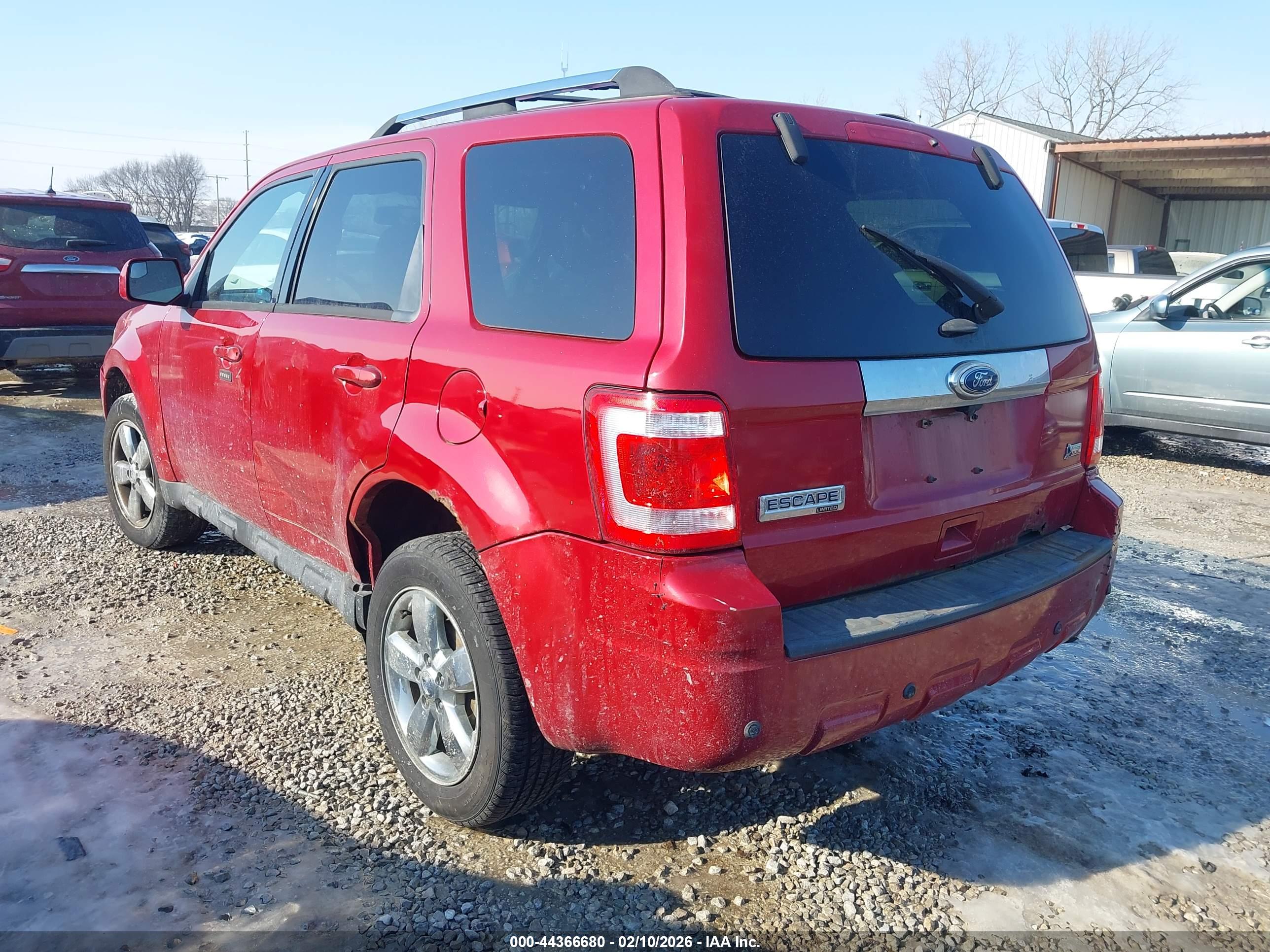 FORD ESCAPE image 3
