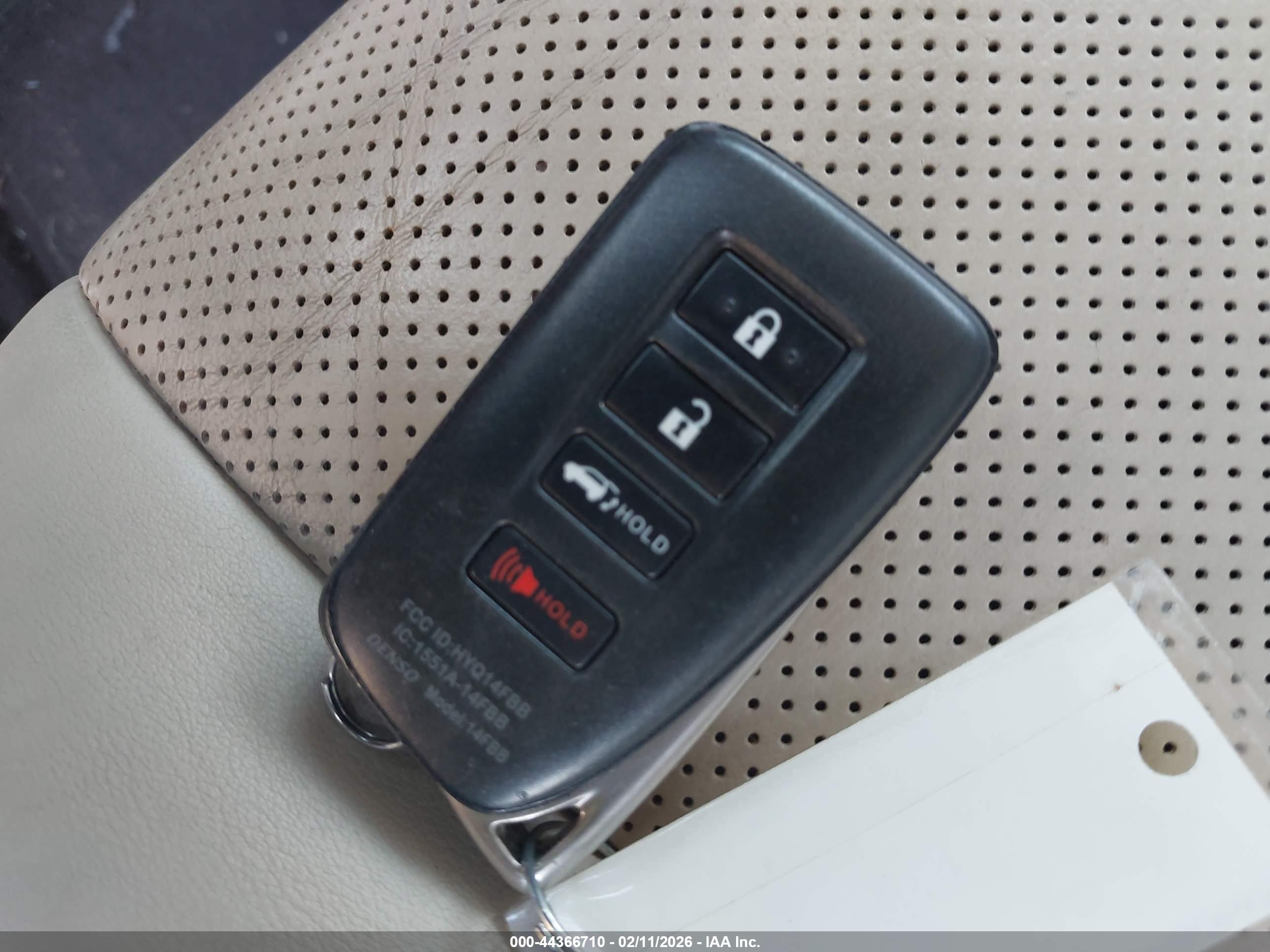 LEXUS RX image 11
