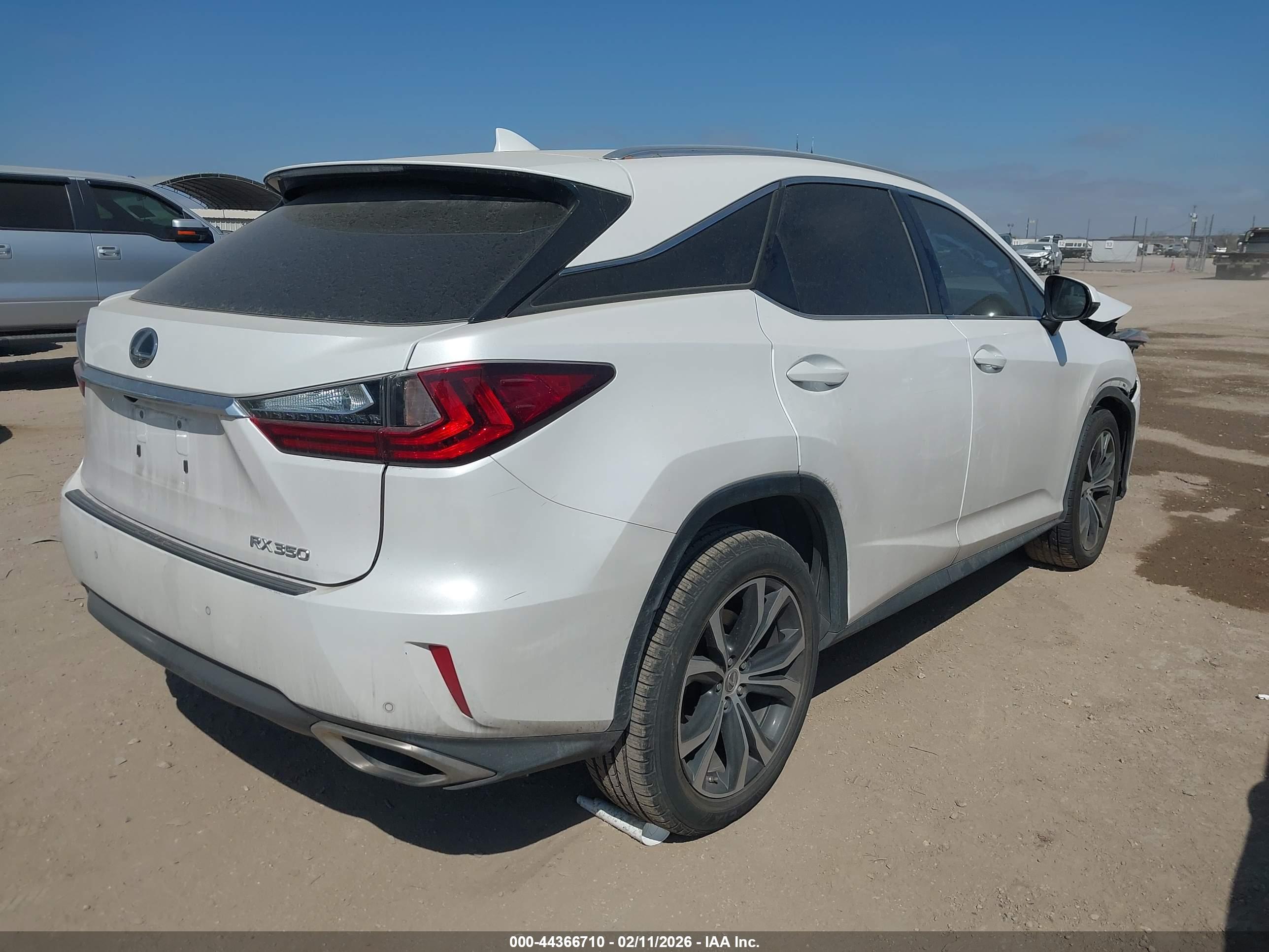 LEXUS RX image 4