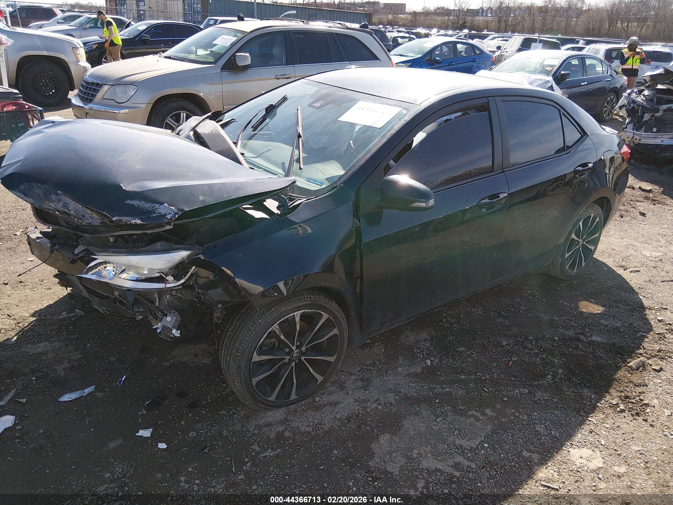 TOYOTA COROLLA image 2
