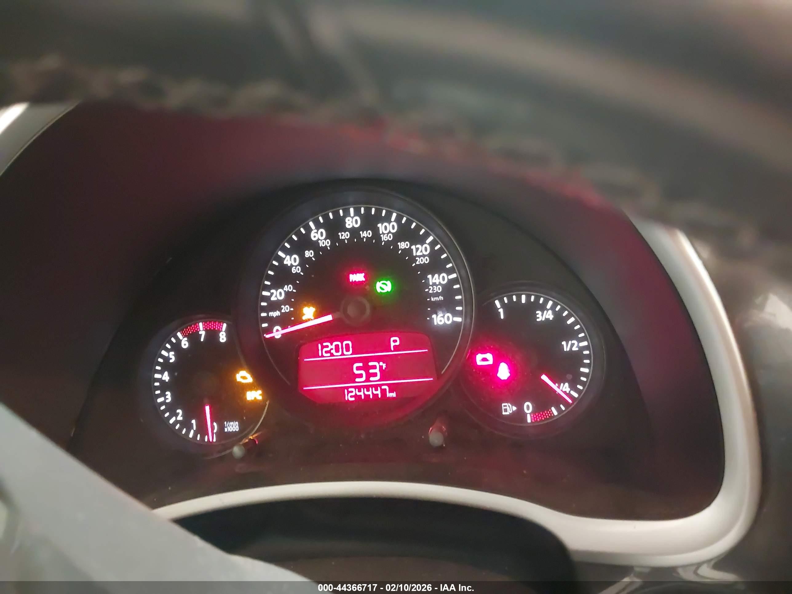VOLKSWAGEN BEETLE image 7